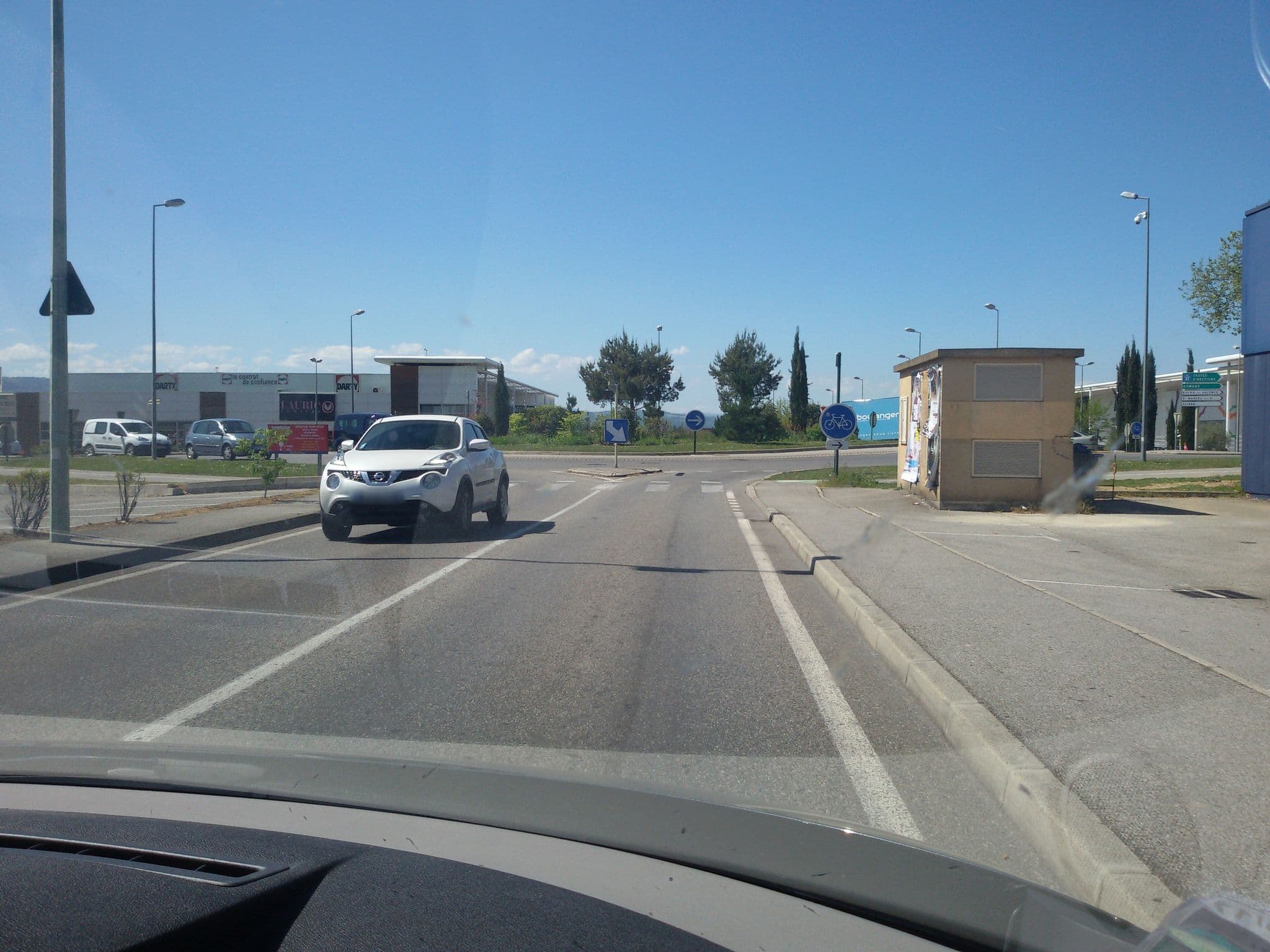 Street view near Maison de la Literie, Saint-Marcel-lès-Valence — © marcussacapuces91 (CC BY-SA · Mapillary)