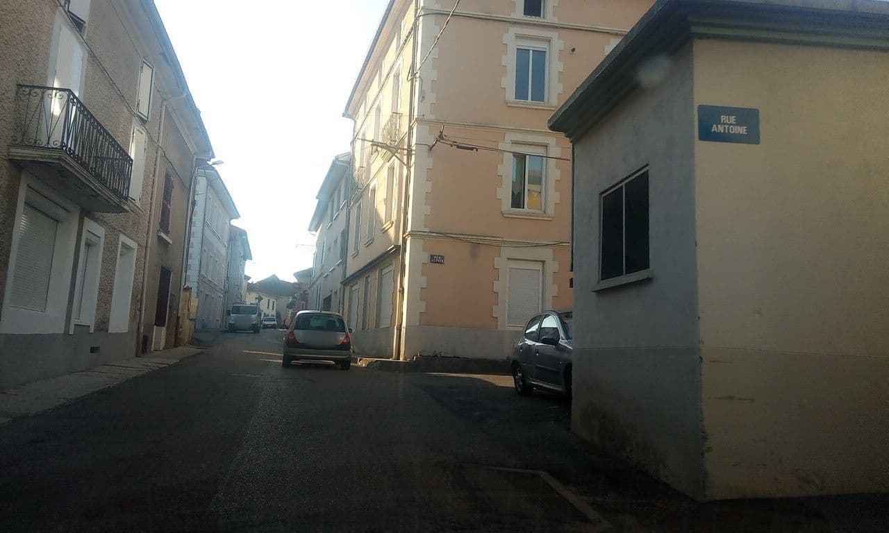 Street view near Le Vacoa, Izeaux — © dupoxy (CC BY-SA · Mapillary)