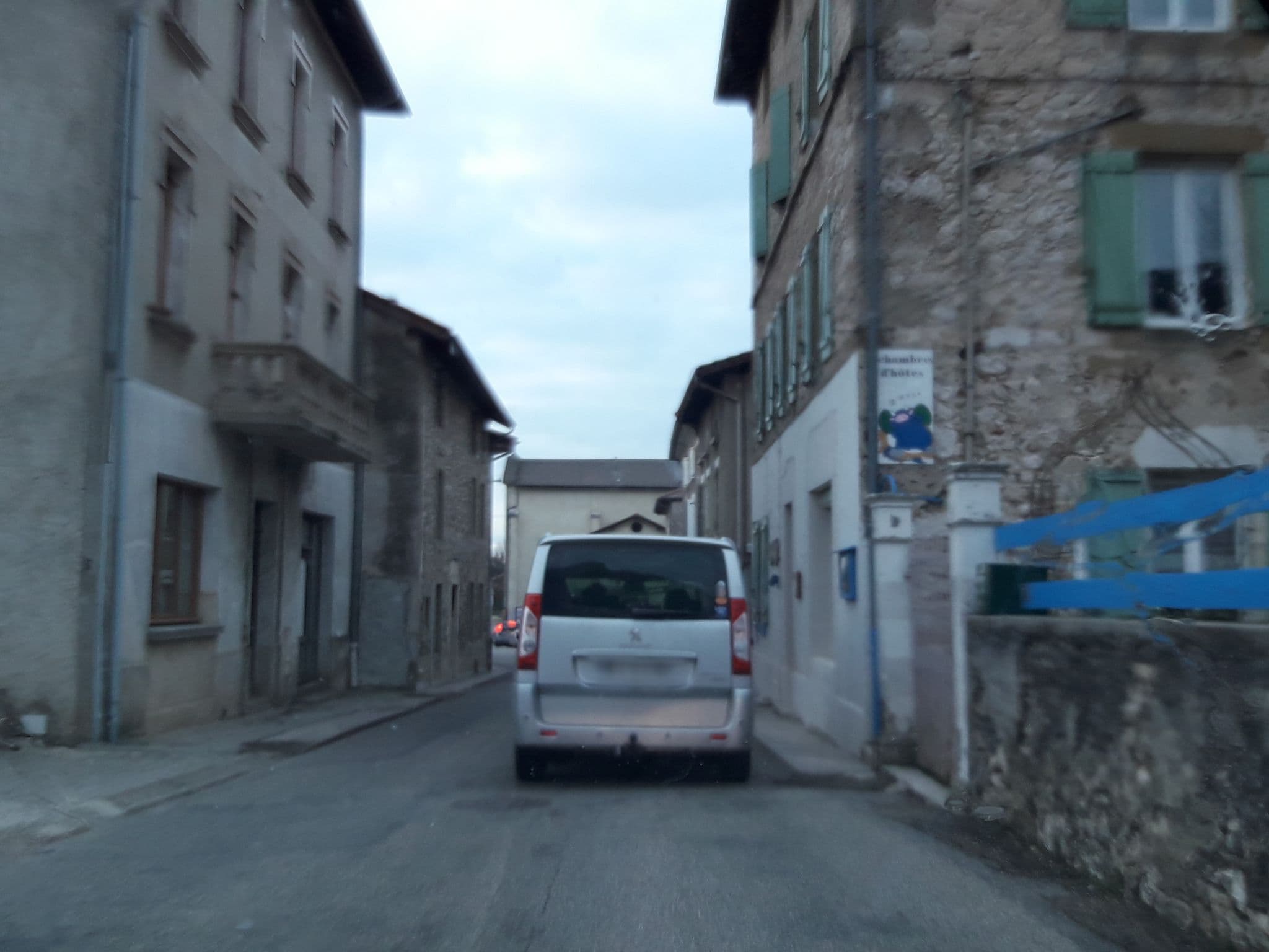 Street view near Cheret François, Pont-en-Royans — © ecologeek (CC BY-SA · Mapillary)