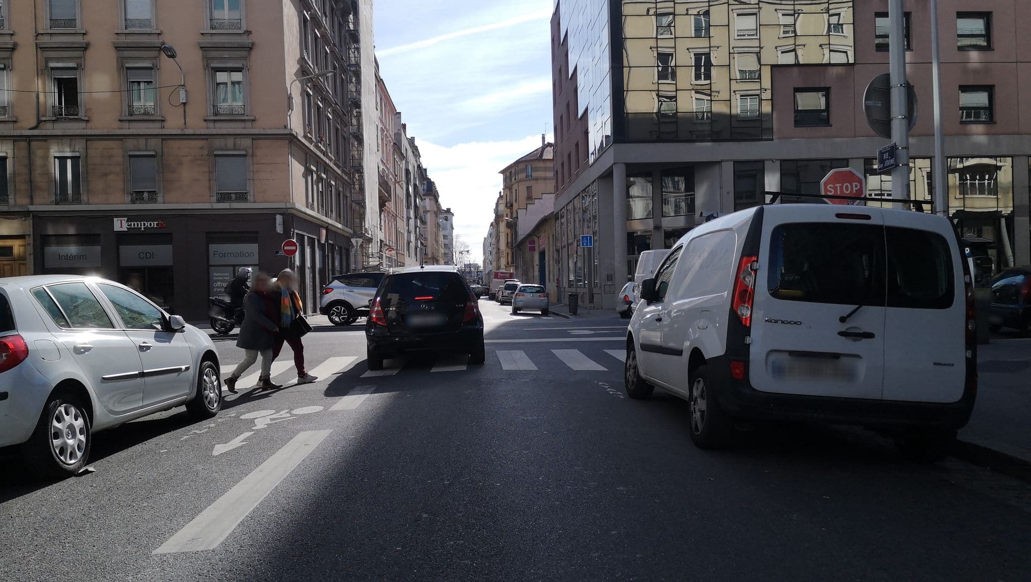 Street view near ibis Lyon Centre, Lyon — © blueberry (CC BY-SA · Mapillary)