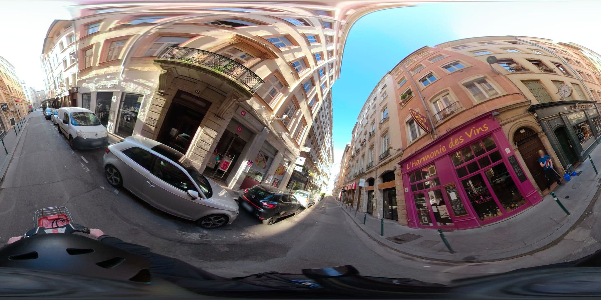 Street view near HAMAC Suites Lyon Cordeliers, Lyon 01 — © po_gregoire (CC BY-SA · Mapillary)