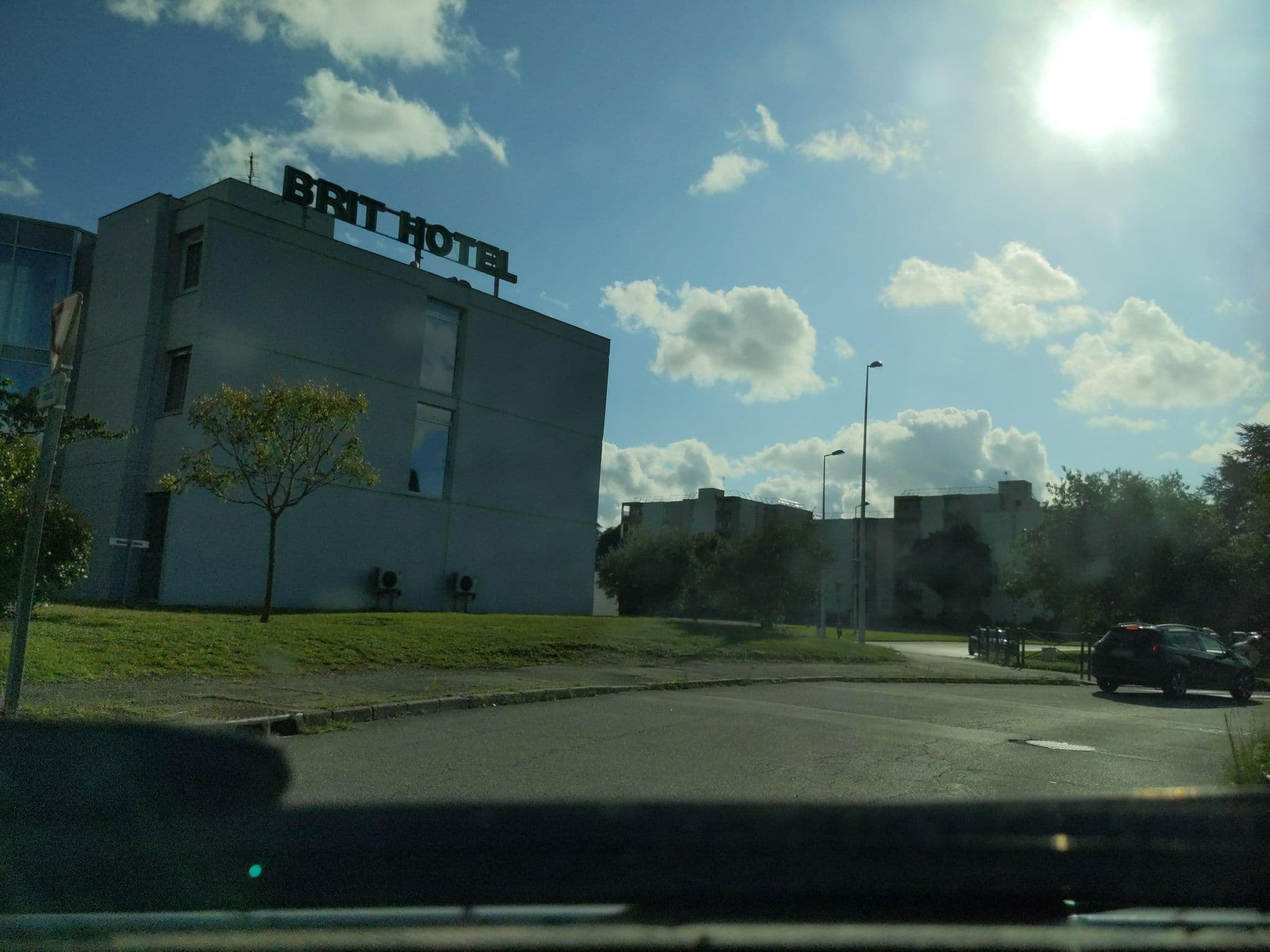 Street view near Brit Hotel, Colomiers — © seb_est (CC BY-SA · Mapillary)