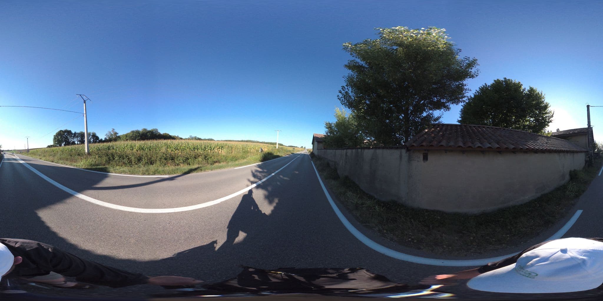 Street view near la ferme du gringalet, Chavanoz — © simon_geovelo (CC BY-SA · Mapillary)