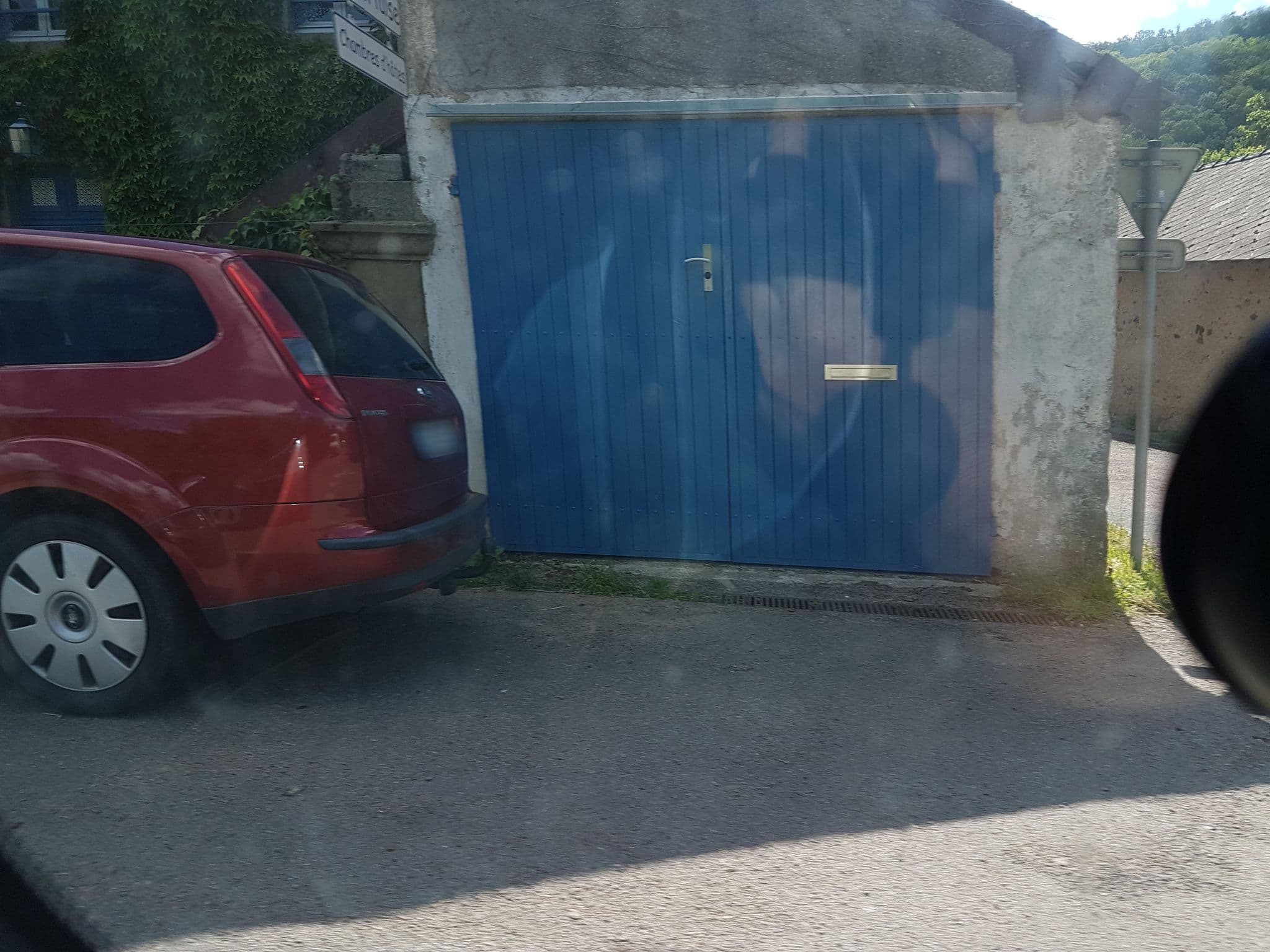 Street view near la mortaise, Curgy — © mapfool (CC BY-SA · Mapillary)
