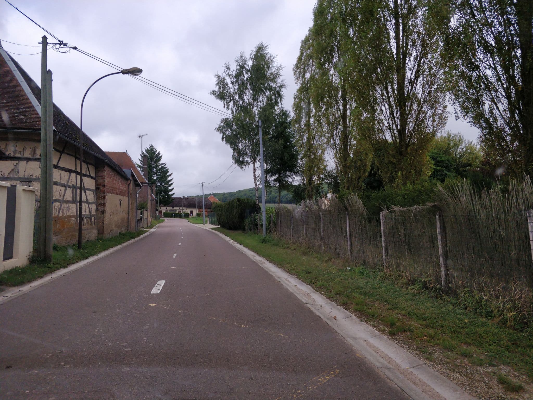 Street view near Perin Patricia, Bouilly — © zouzou (CC BY-SA · Mapillary)