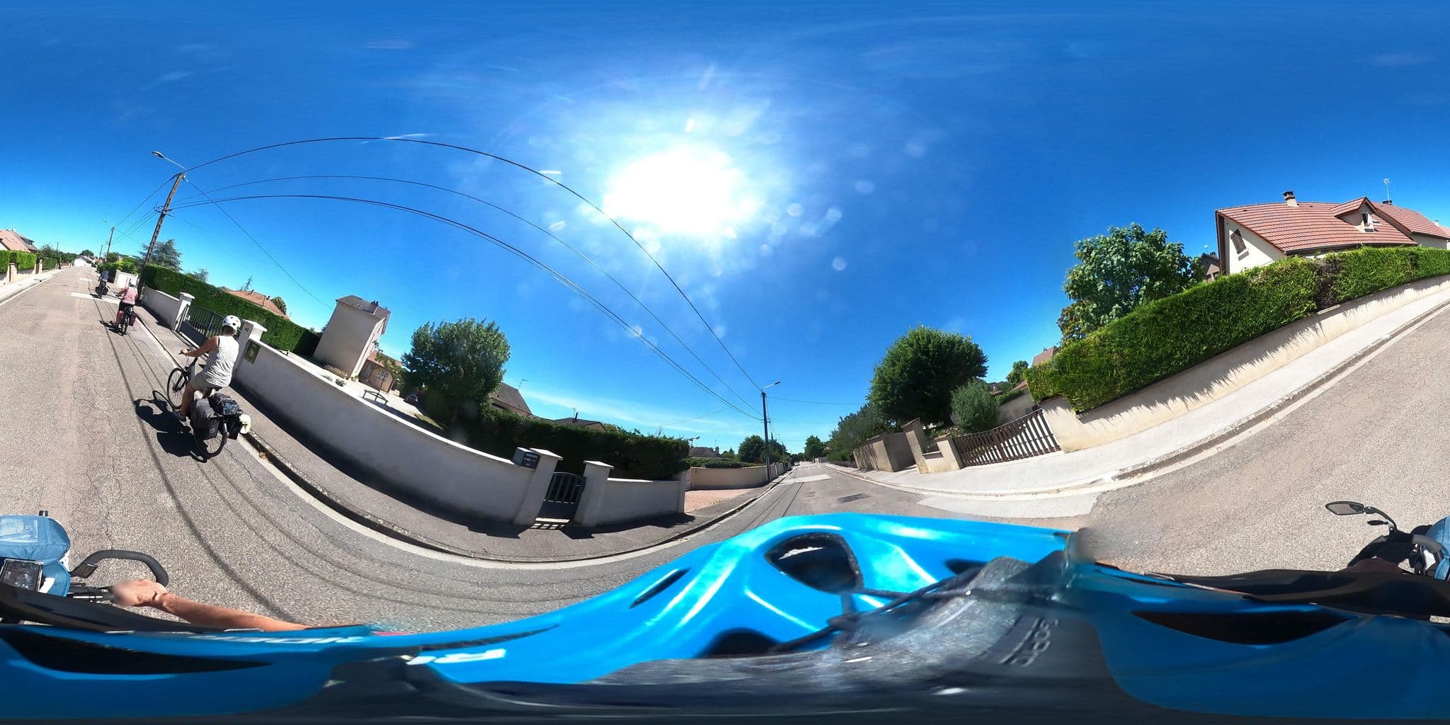 Street view near Cabotte Dionysos, Beaune — © padididejurbise (CC BY-SA · Mapillary)
