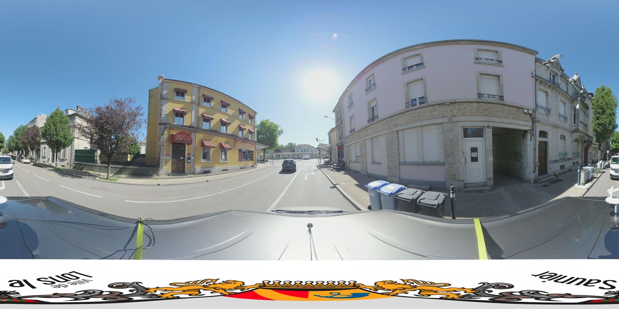 Street view near Hôtel Au Terminus, Lons-le-Saunier — © cartocite (CC BY-SA · Mapillary)