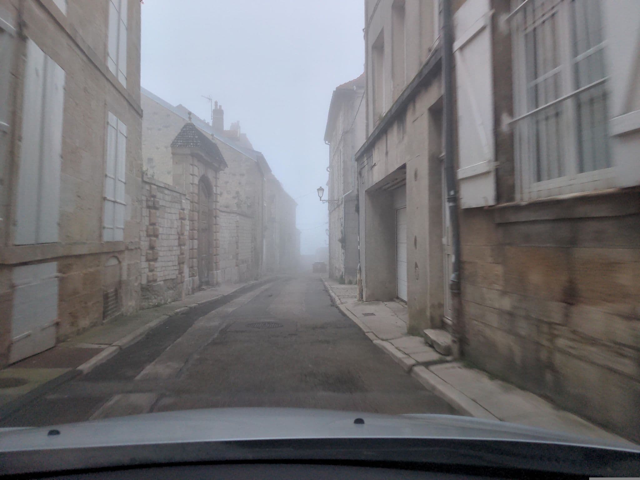 Street view near Naomie de Langres "Gîte du centre ville", Langres — © Wodner (CC BY-SA · Mapillary)
