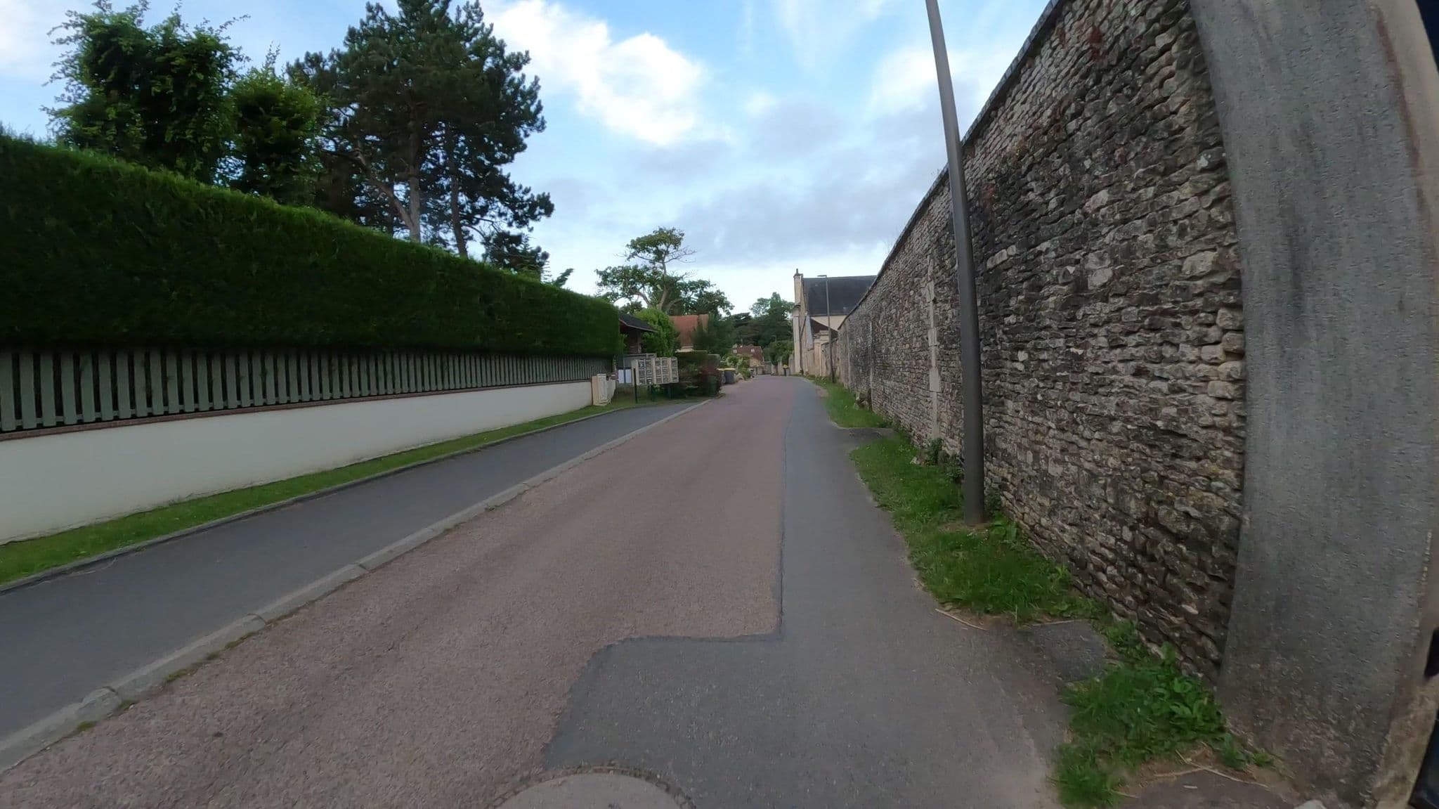 Street view near La Gran 'Caye, Cairon — © Nzau (CC BY-SA · Mapillary)