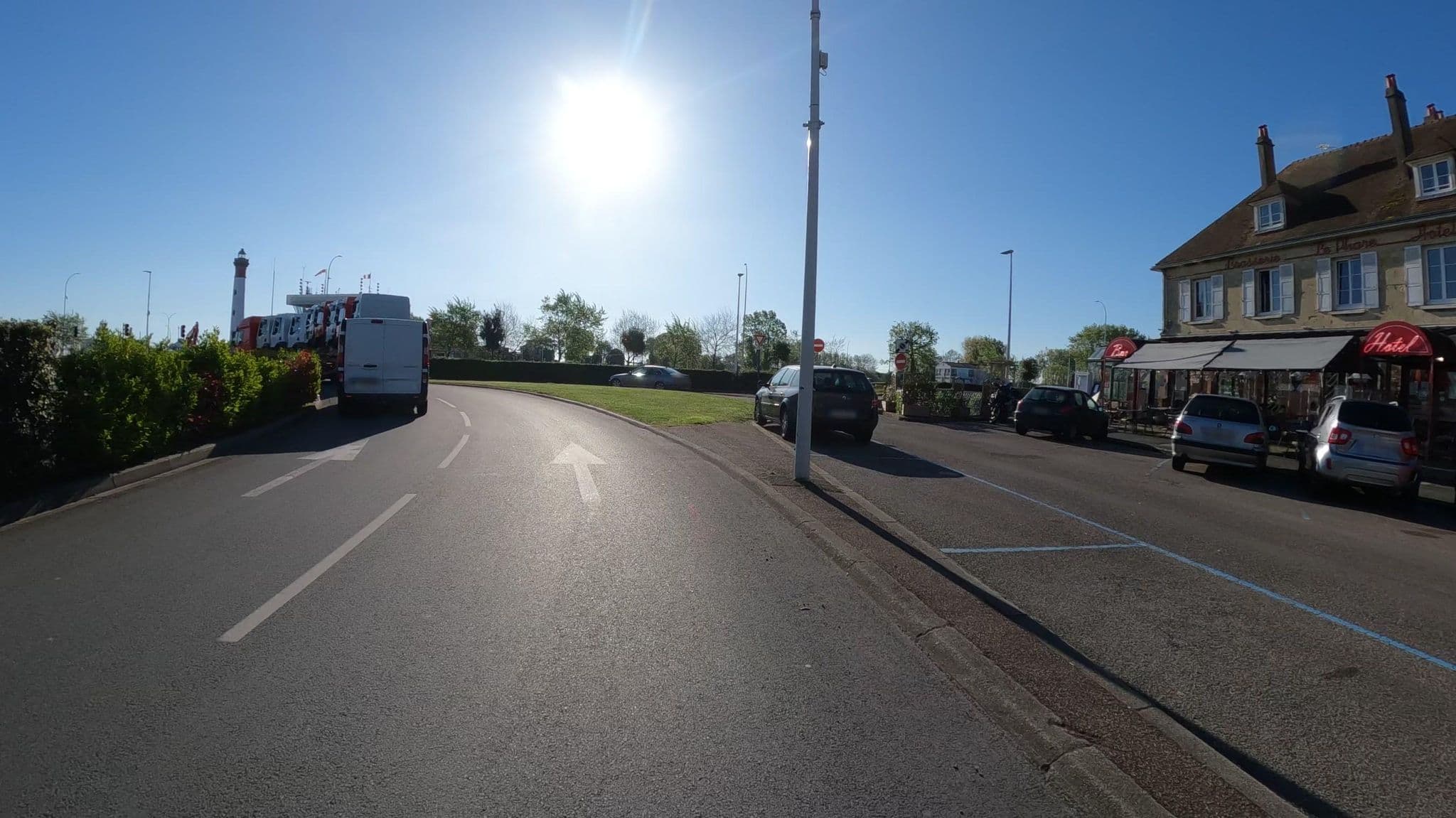 Street view near Raffe Gerard, Ouistreham — © Nzau (CC BY-SA · Mapillary)