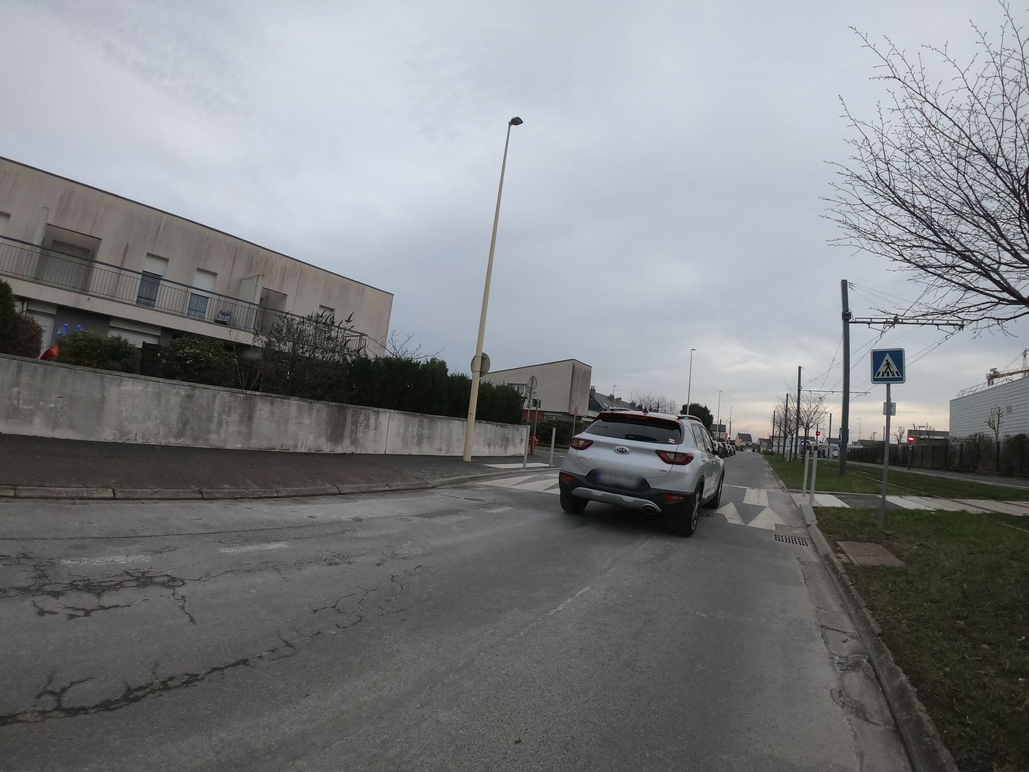 Street view near Centre de Loisirs la Ronde des Bambins, Cormelles-le-Royal — © cartocite (CC BY-SA · Mapillary)