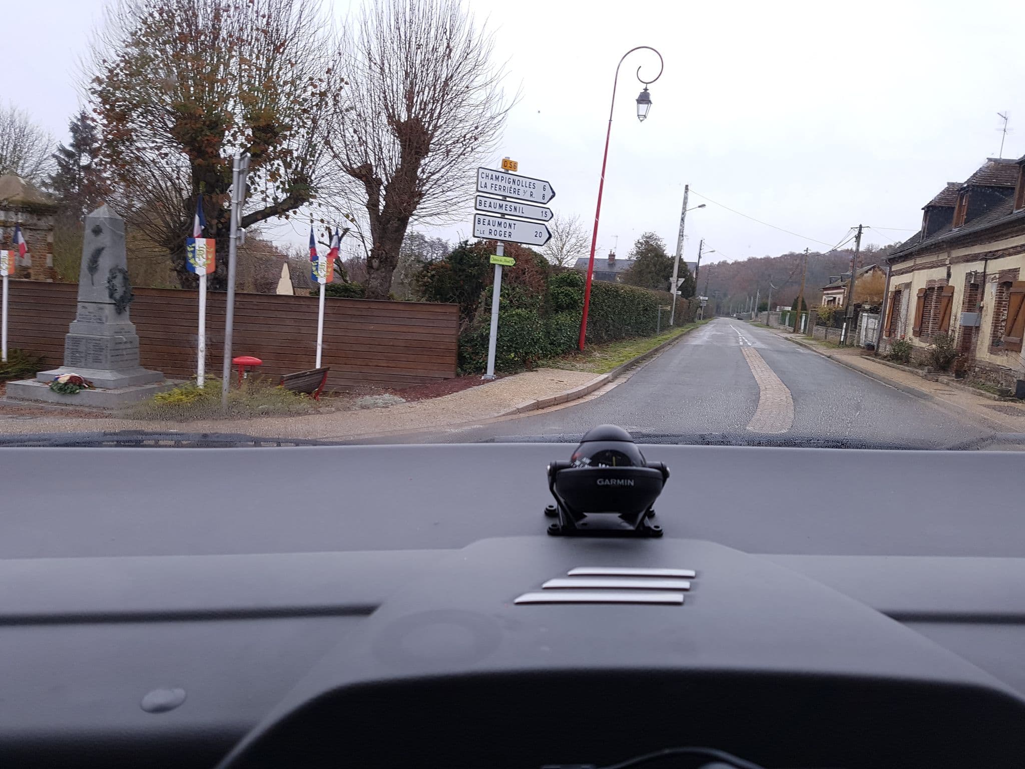 Street view near Le Trou Normand, Rugles — © bernardvoyageur (CC BY-SA · Mapillary)