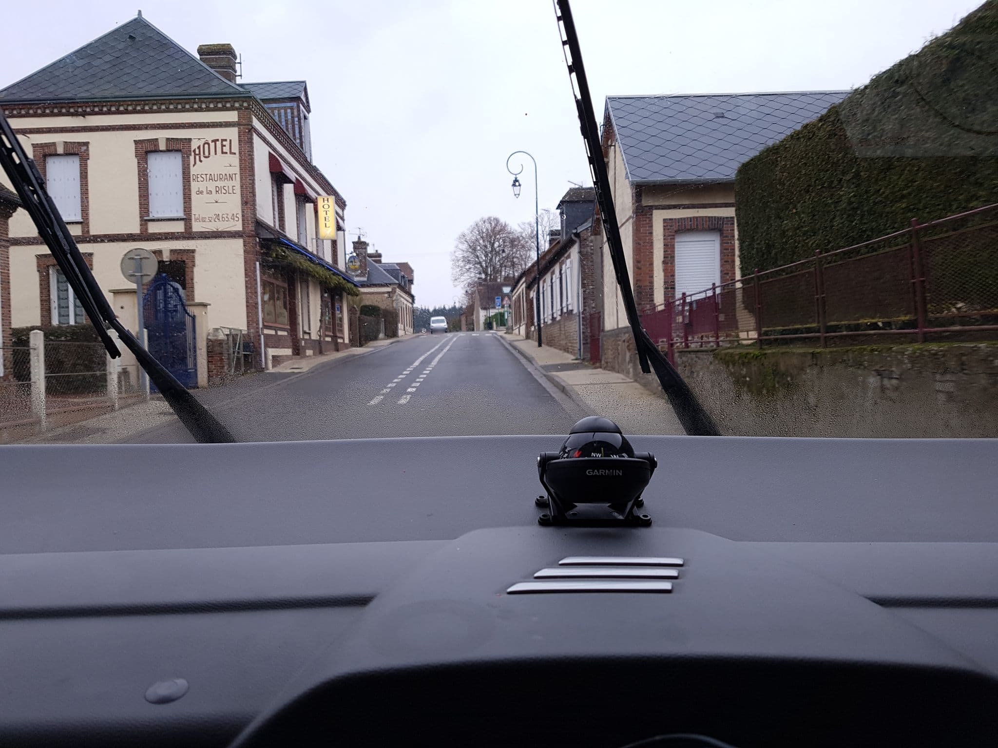 Street view near Hotel De La Risle, Rugles — © bernardvoyageur (CC BY-SA · Mapillary)