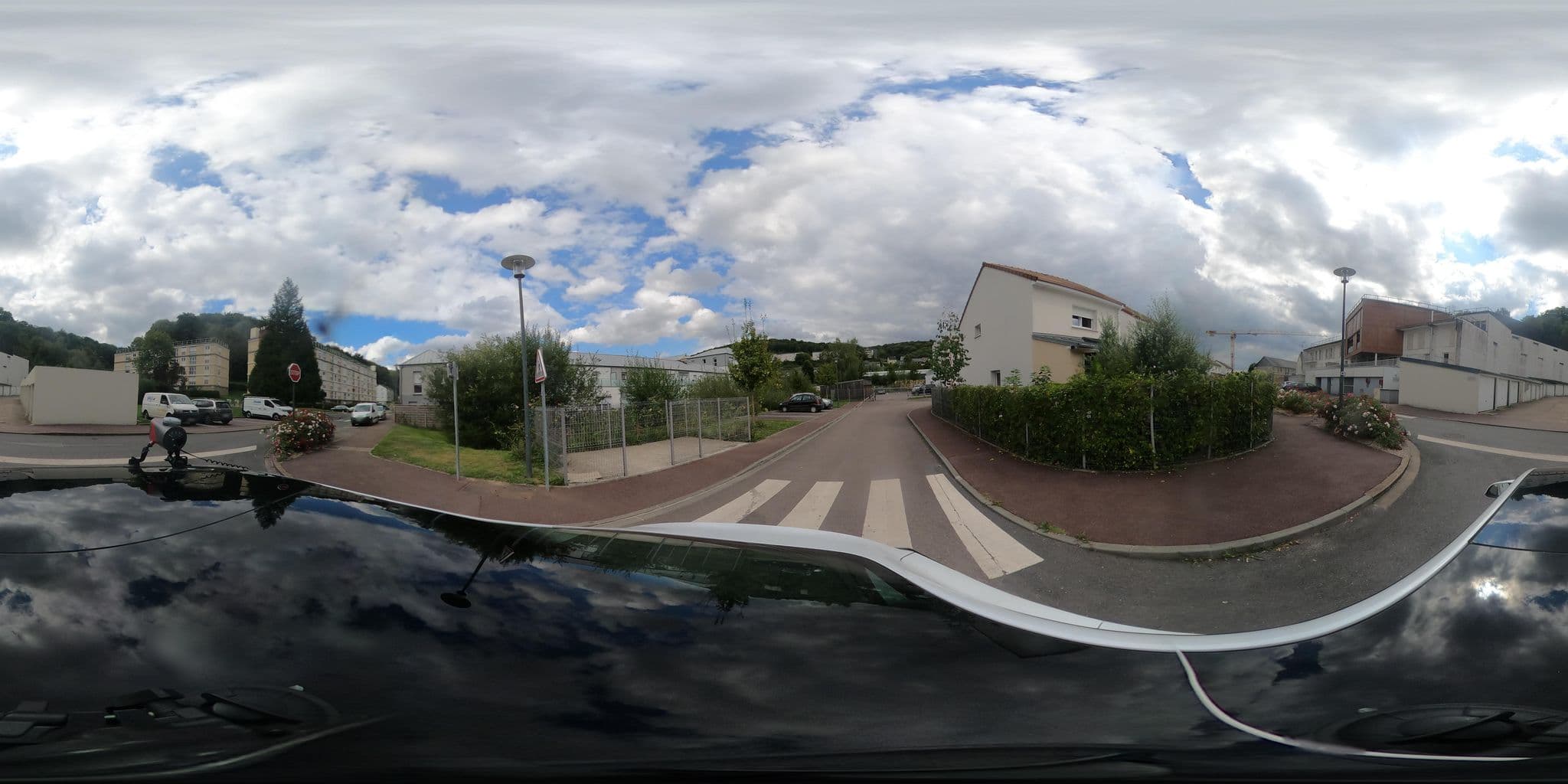 Street view near Association Saint Onuphre, Caudebec-en-Caux — © sogefi (CC BY-SA · Mapillary)