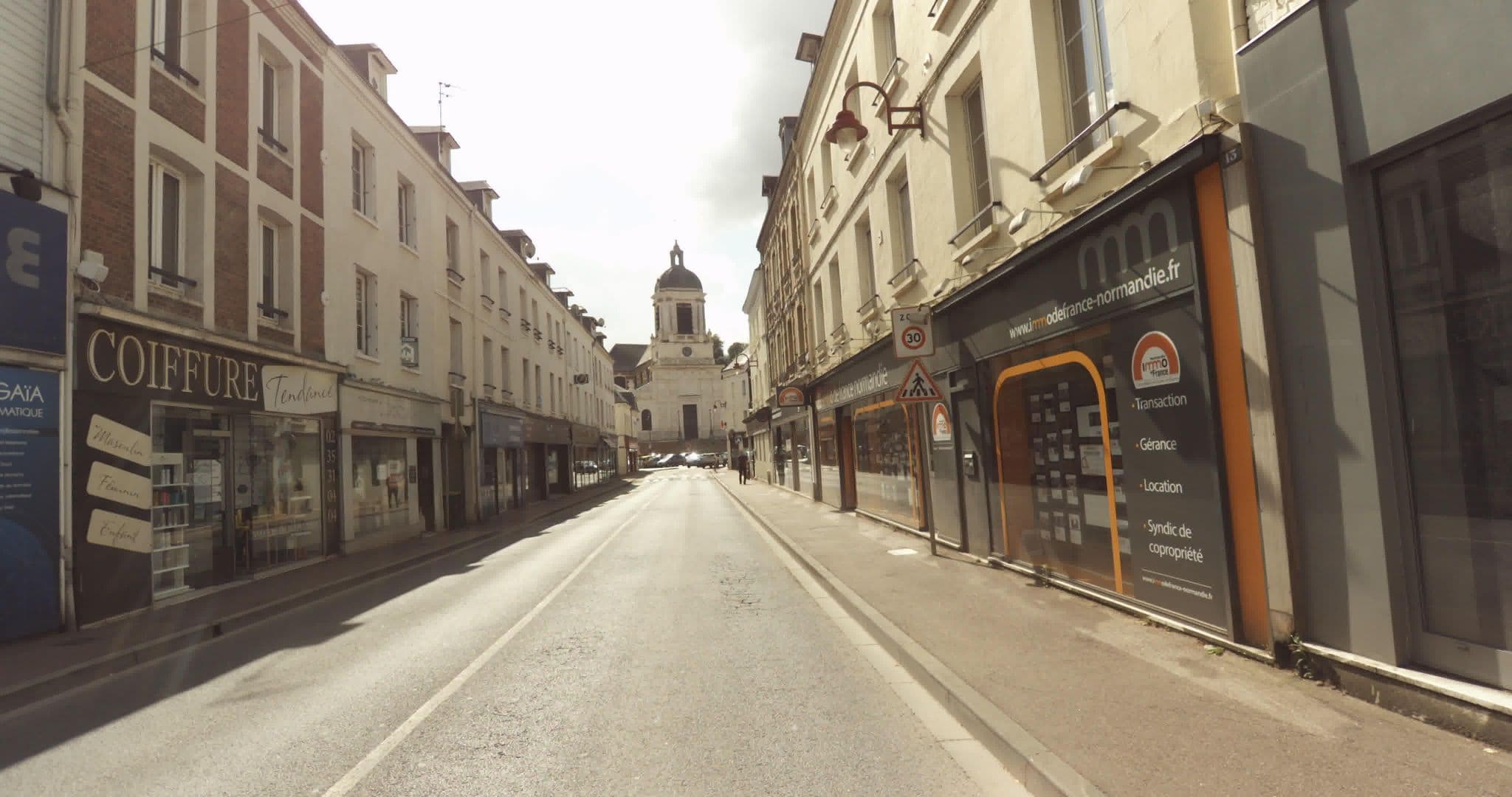 Street view near Hotel Le Normand, Bolbec — © sogefi (CC BY-SA · Mapillary)