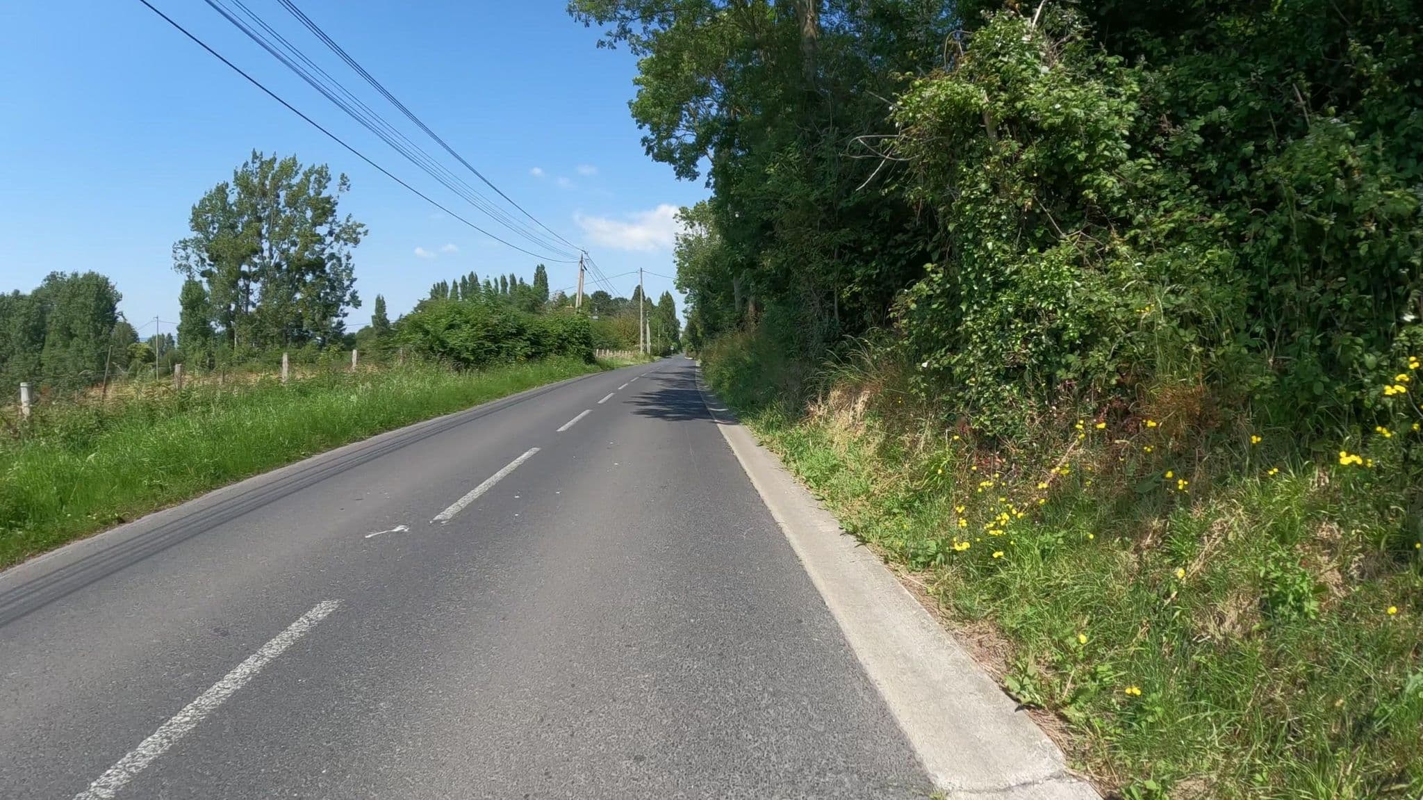Street view near La Petite Bouielle, Équemauville — © Nzau (CC BY-SA · Mapillary)