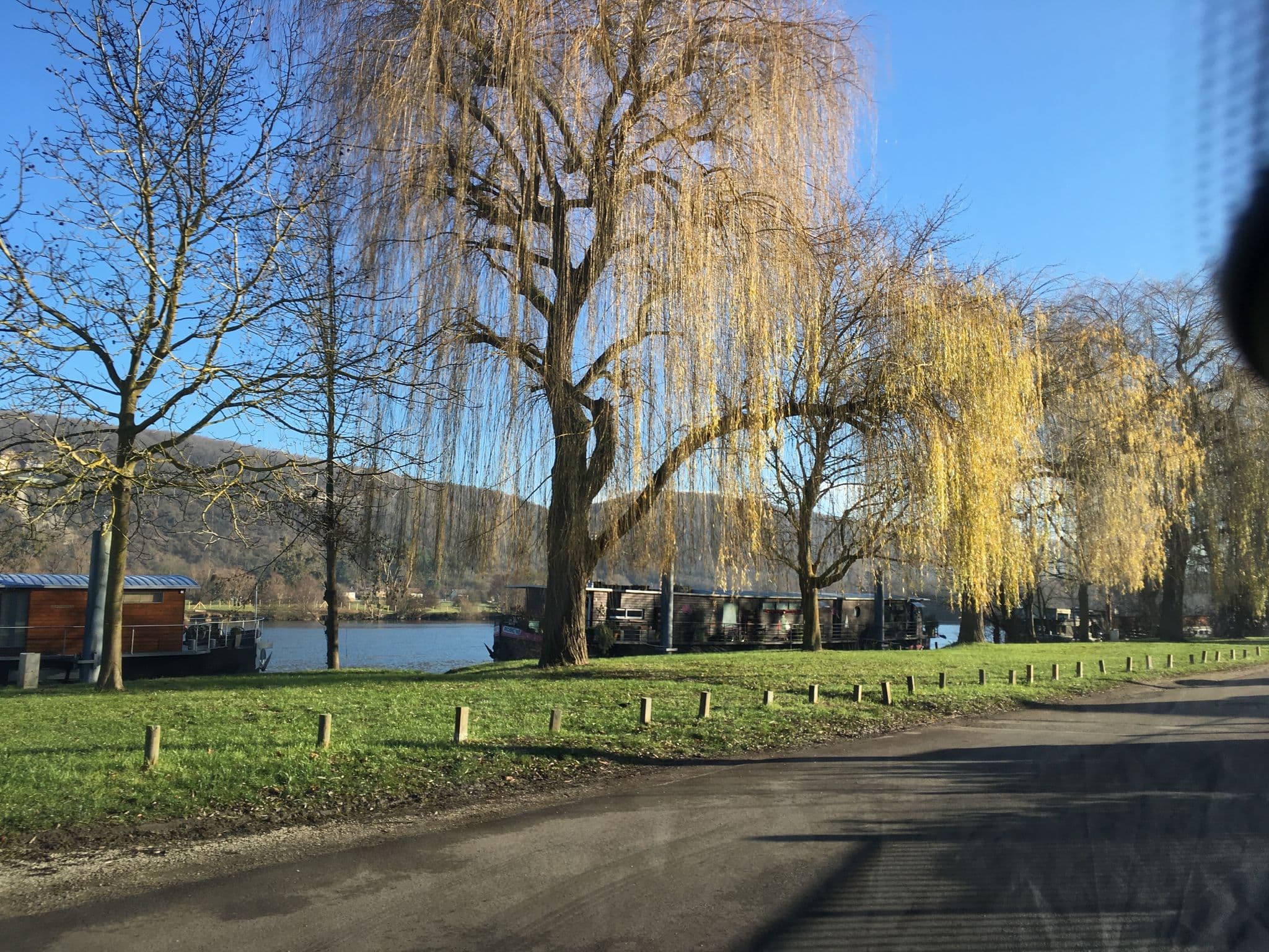 Street view near Dolce Riva Giverny, Vernon — © unmap (CC BY-SA · Mapillary)