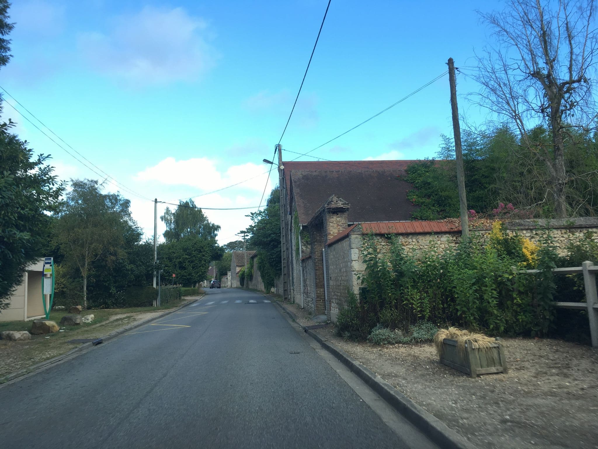 Street view near Gite Dans Parc de Sculptures, Courcelles-sur-Seine — © unmap (CC BY-SA · Mapillary)