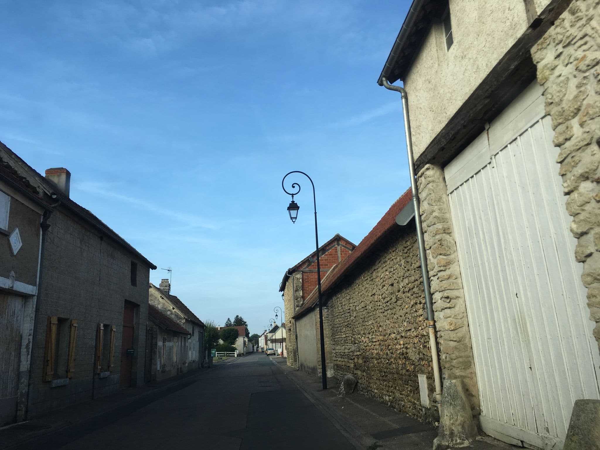 Street view near La Ferme des Impressionnistes, Gasny — © unmap (CC BY-SA · Mapillary)