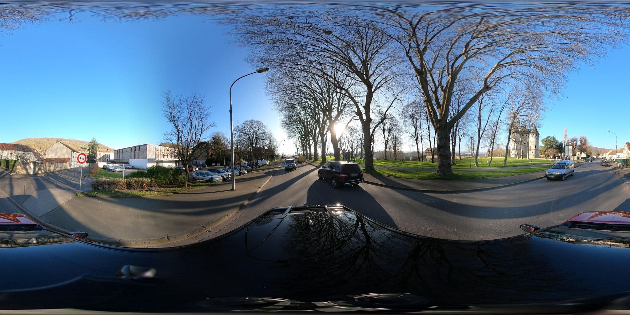 Street view near Centre Aéré les Tourelles, Vernon — © ratzillas (CC BY-SA · Mapillary)