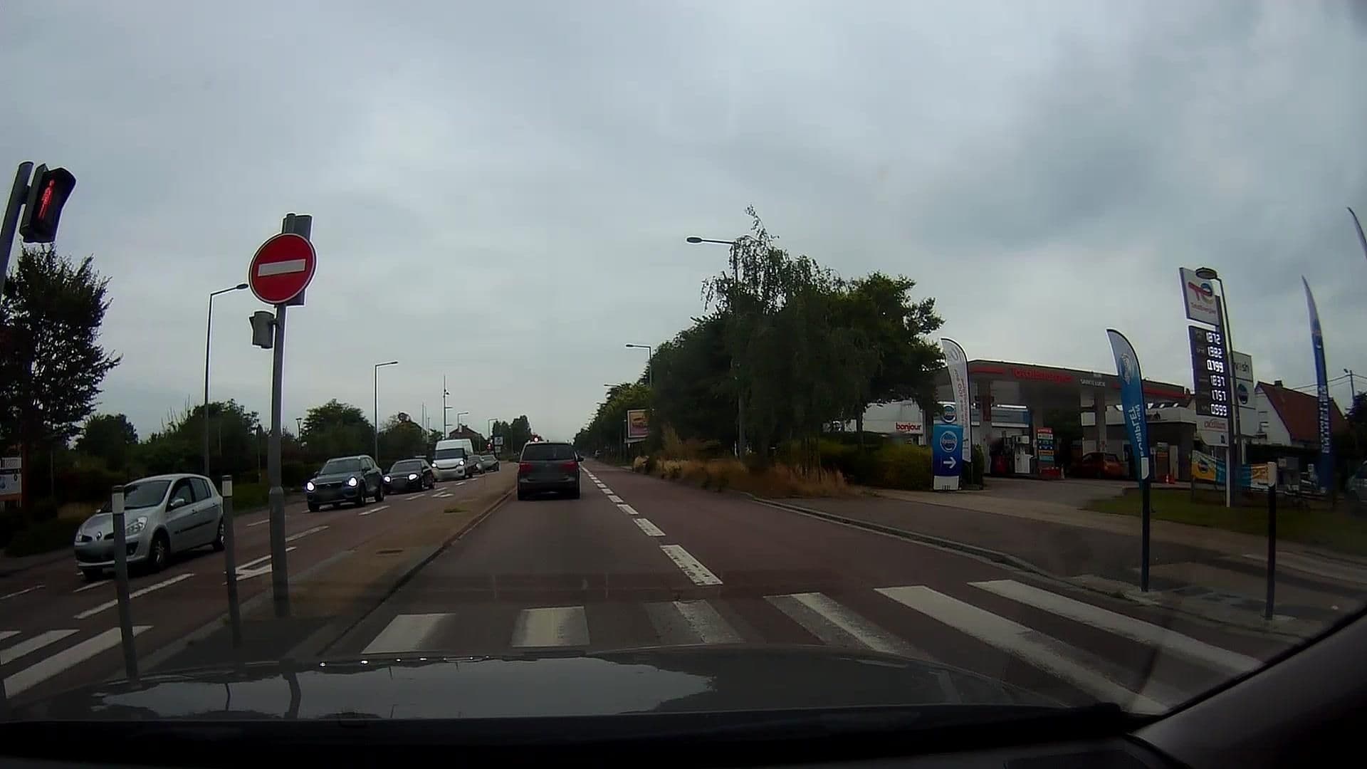Street view near Première Classe Rouen Sud - Zénith - Parc Expo, Le Petit-Quevilly — © micmin1972 (CC BY-SA · Mapillary)