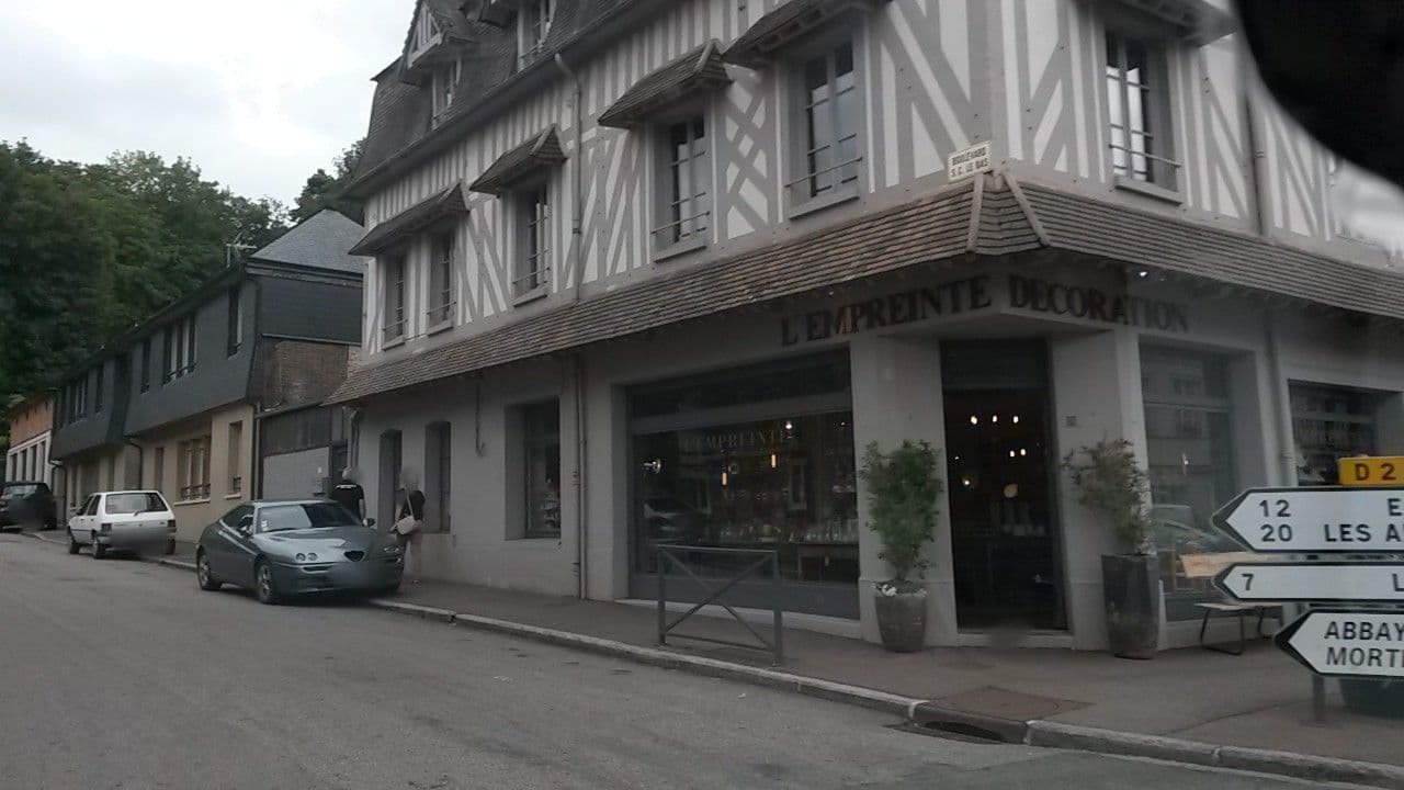 Street view near Hôtel la Licorne & Spa, La Feuillie — © uwekoch (CC BY-SA · Mapillary)