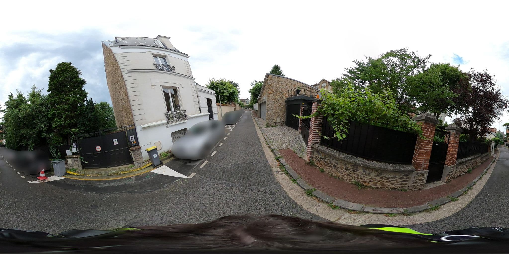 Street view near Restaurant testerss, Ville-d'Avray — © cartocite (CC BY-SA · Mapillary)