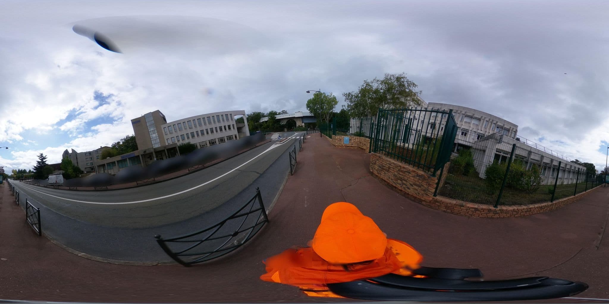 Street view near Centre Loisirs Bois Joli, Fourqueux — © cartocite (CC BY-SA · Mapillary)