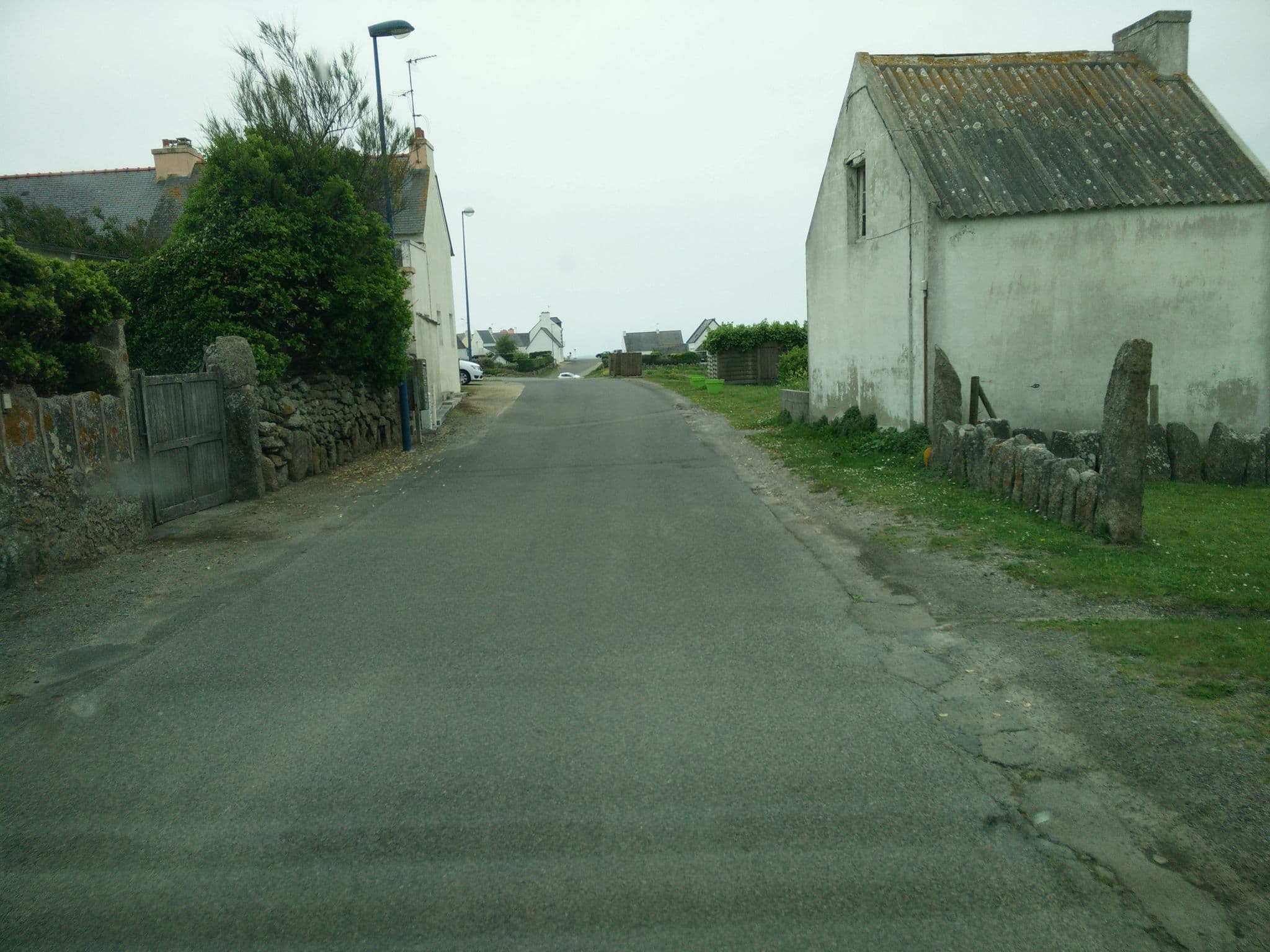 Street view near L’abri de Trévignon, Névez — © joostjakob (CC BY-SA · Mapillary)