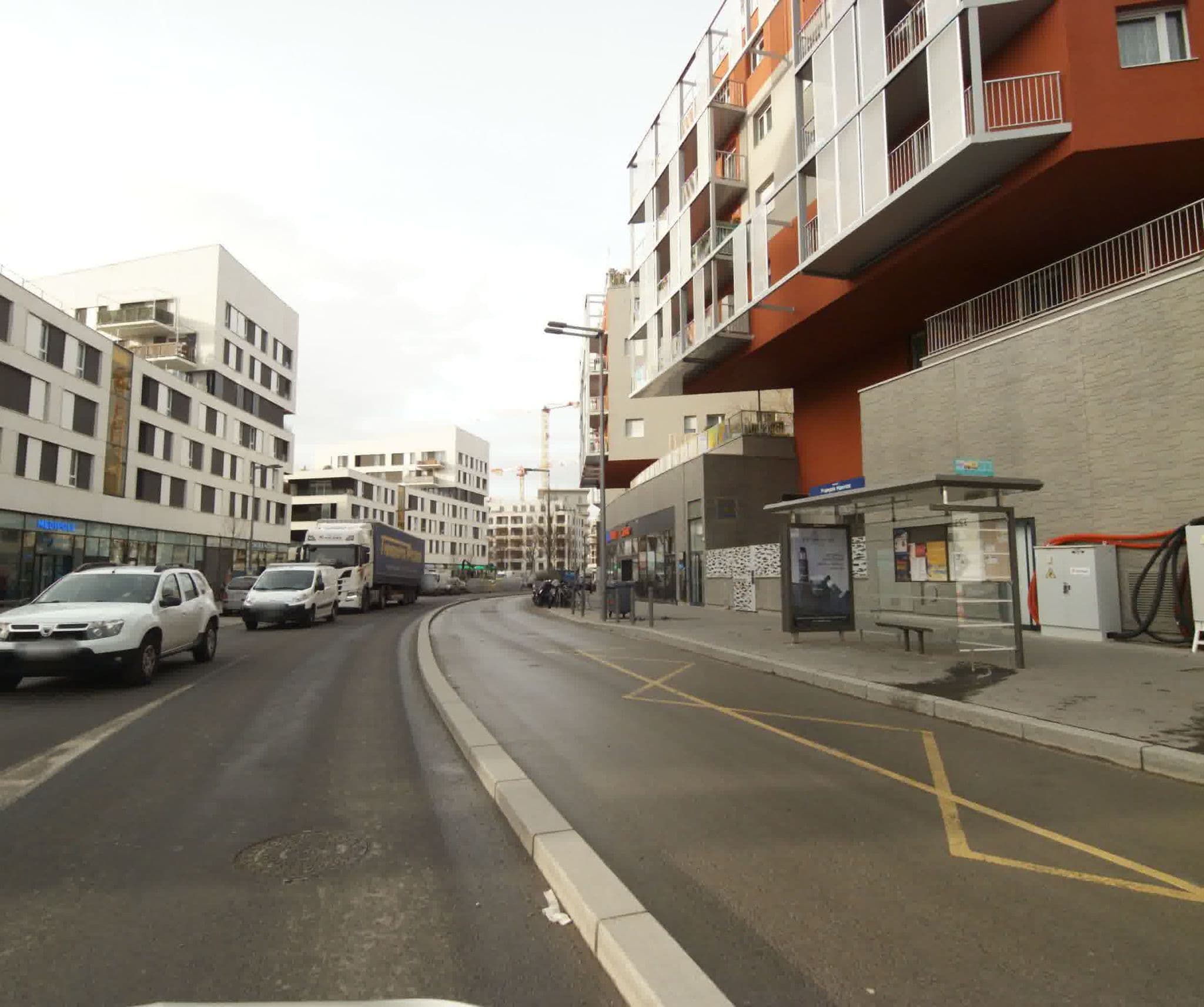 Street view near Residhome Apart Hotel, Nanterre — © sogefi (CC BY-SA · Mapillary)