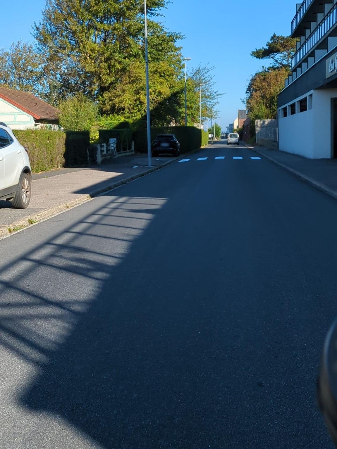 Street view near Hôtel les Galets, Criel-sur-Mer — © didier2020 (CC BY-SA · Mapillary)