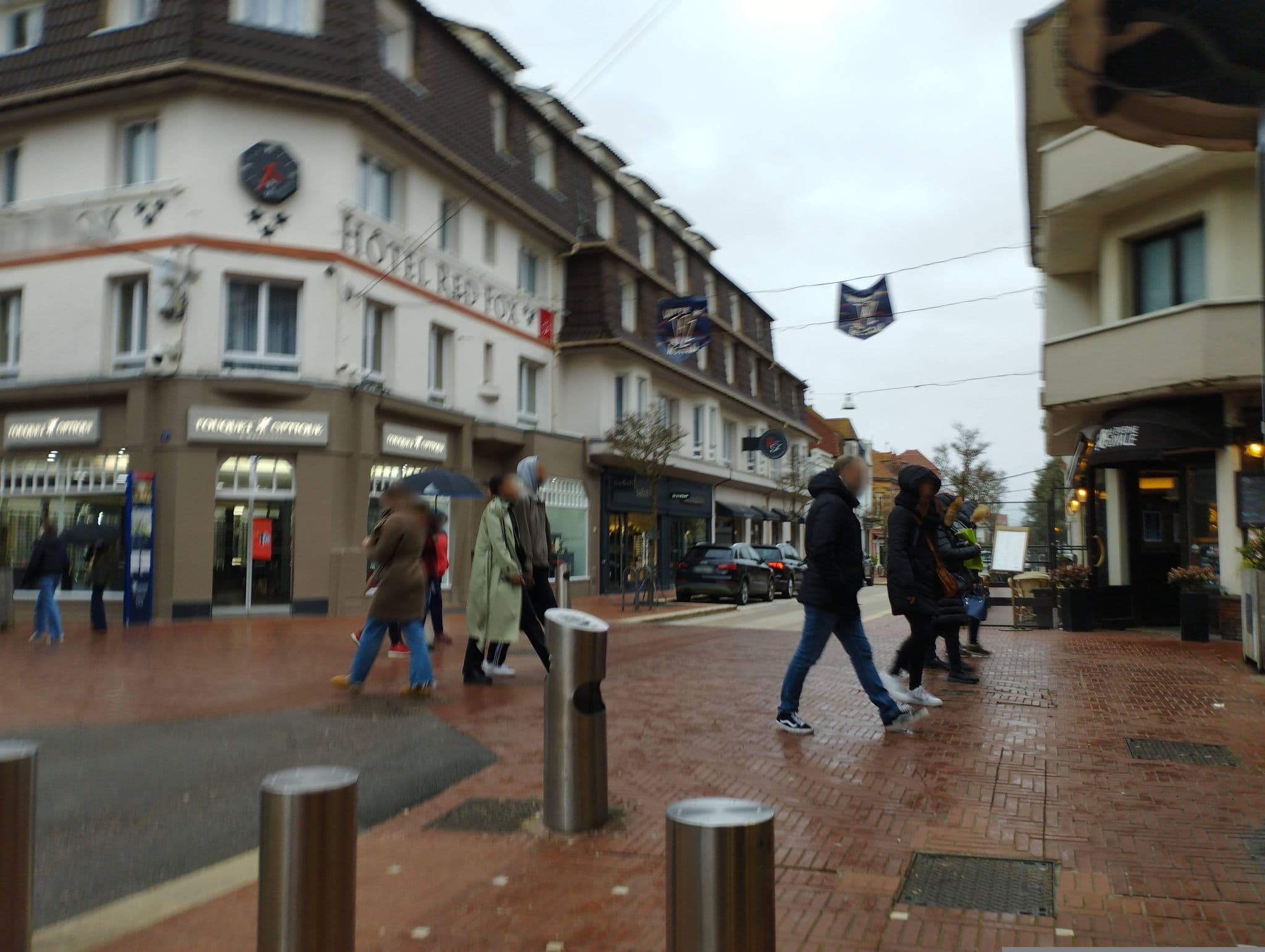 Street view near Hotel Red Fox Le Touquet, Le Touquet-Paris-Plage — © kritic (CC BY-SA · Mapillary)