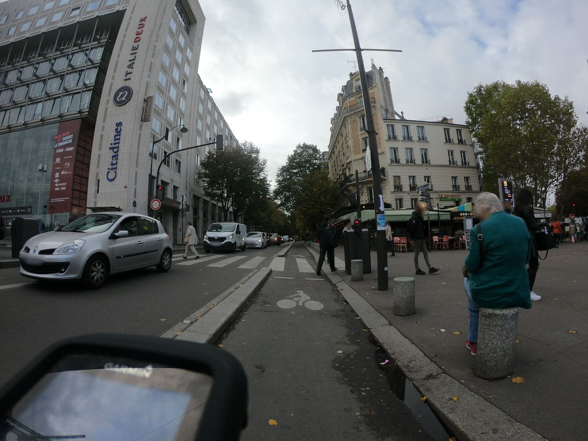 Street view near Hotel Citadines, Paris 13 Gobelins — © htonchia (CC BY-SA · Mapillary)