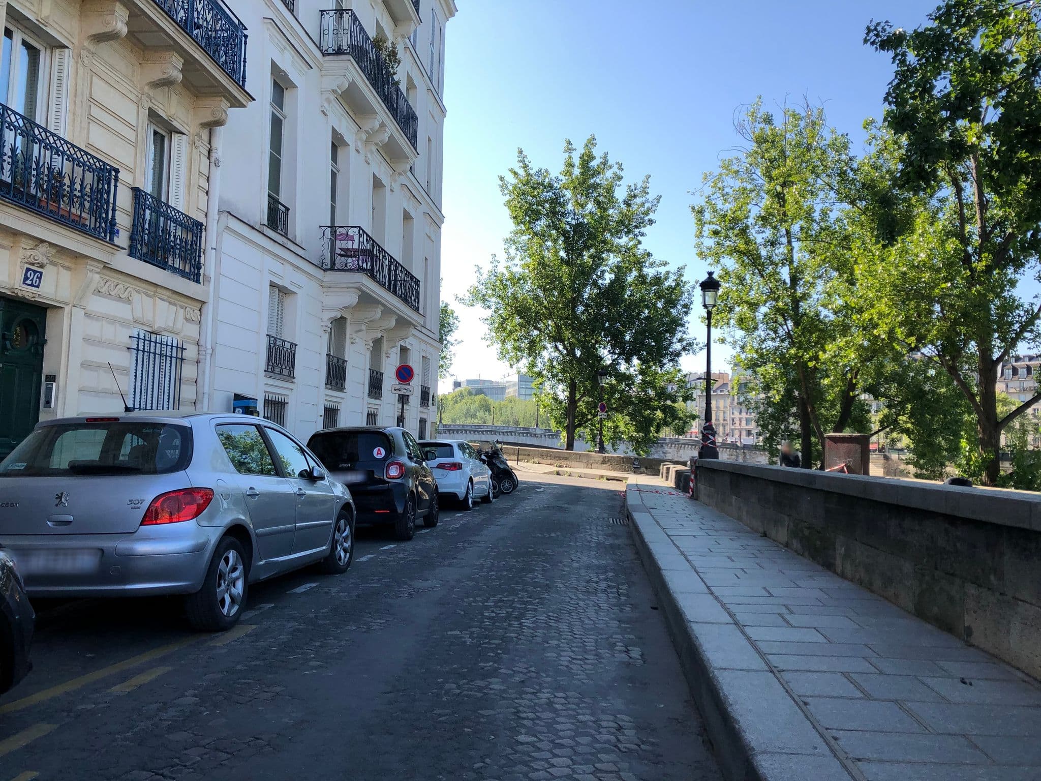 Street view near 1, Rue Lerrgrattier, Paris — © jerome92370 (CC BY-SA · Mapillary)
