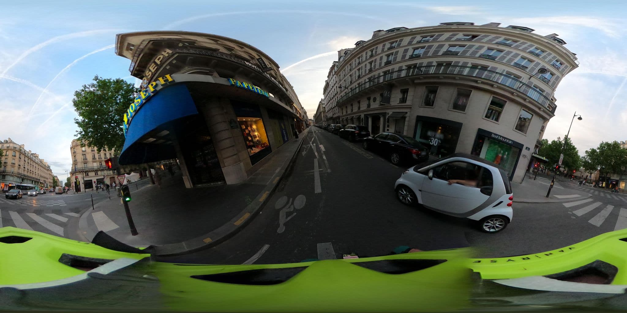 Street view near Hôtel de la Faculté, Paris — © Stefdegreef (CC BY-SA · Mapillary)