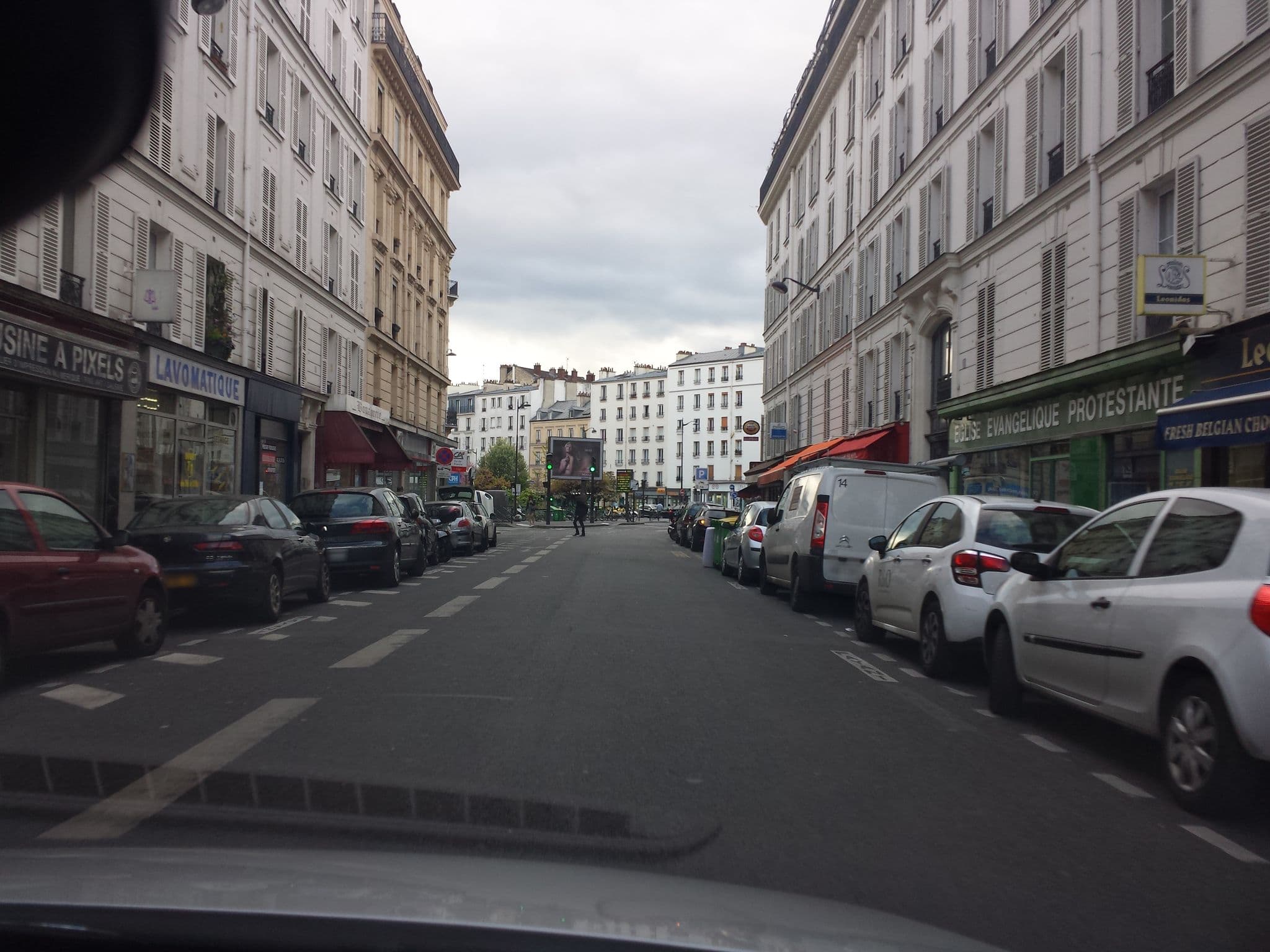 Street view near Hebouche Dahbia, Paris 12 Reuilly — © x_javier (CC BY-SA · Mapillary)