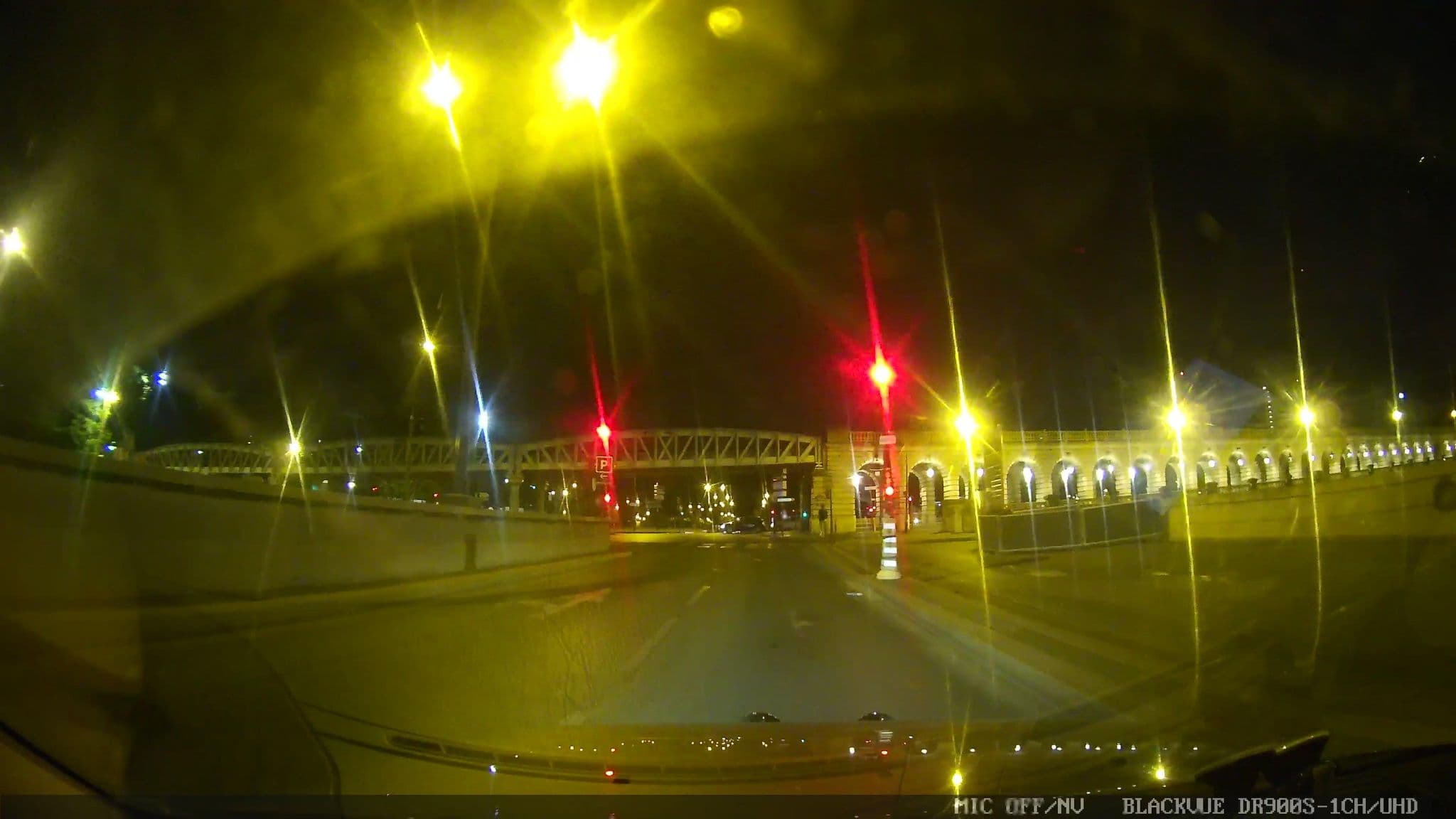 Street view near VIP Paris Yacht Hôtel, Bercy — © grobin (CC BY-SA · Mapillary)