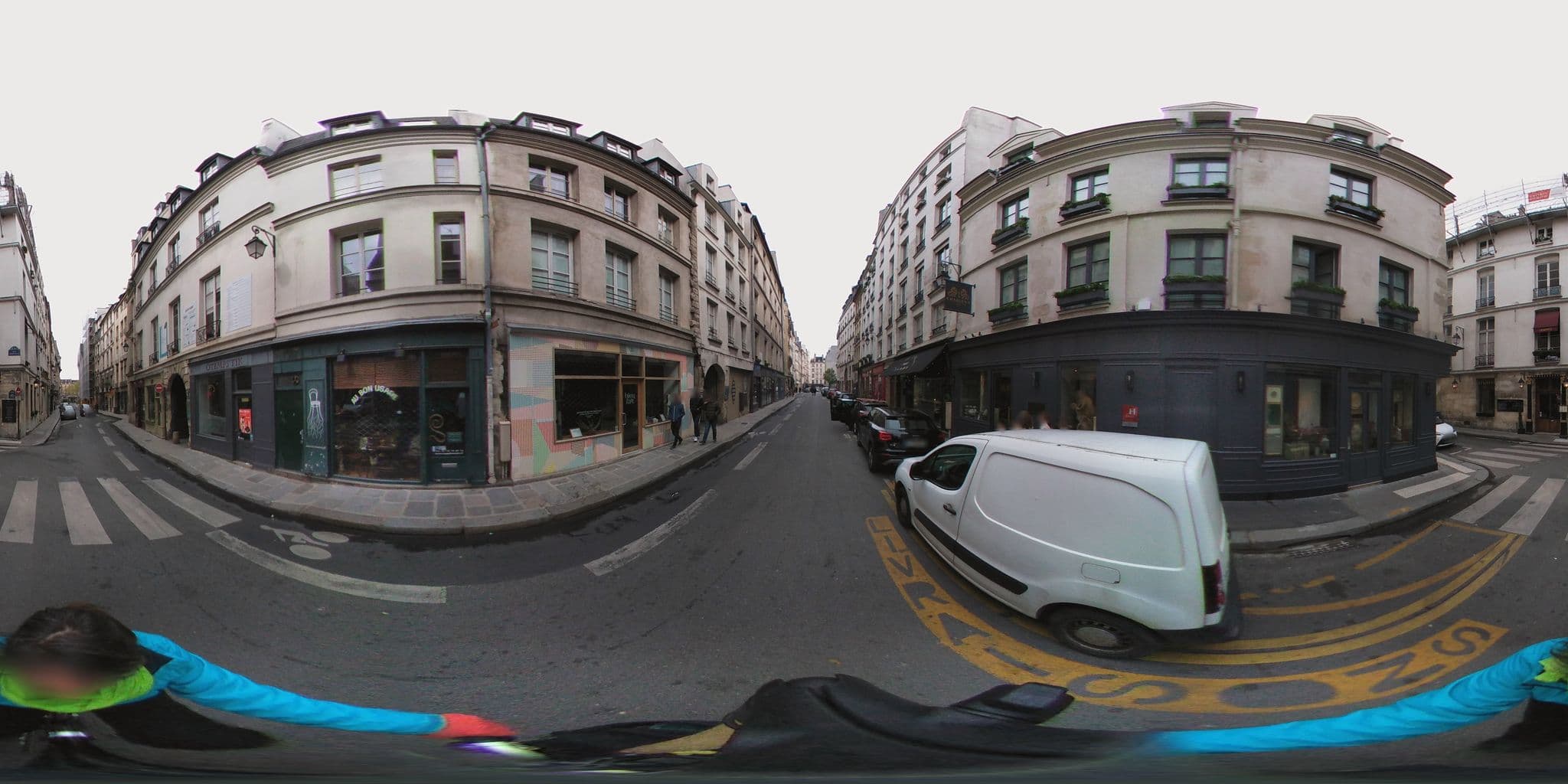 Street view near Hôtel du 7e Art, Paris — © cartocite (CC BY-SA · Mapillary)