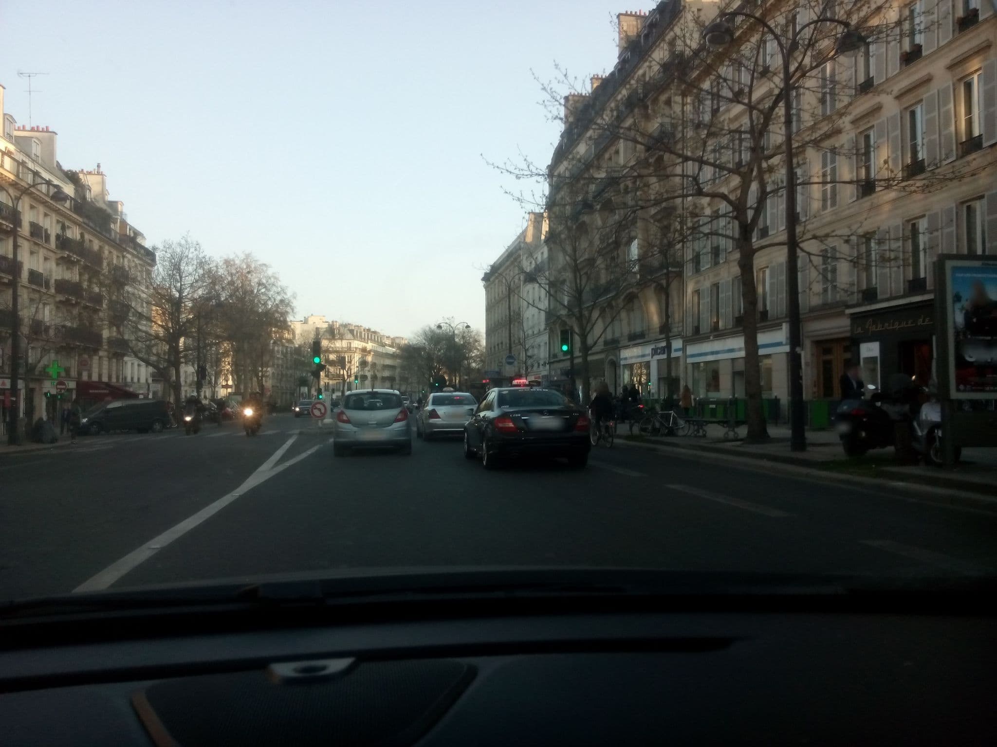 Street view near Waytostay, Paris 03 Temple — © jibec (CC BY-SA · Mapillary)