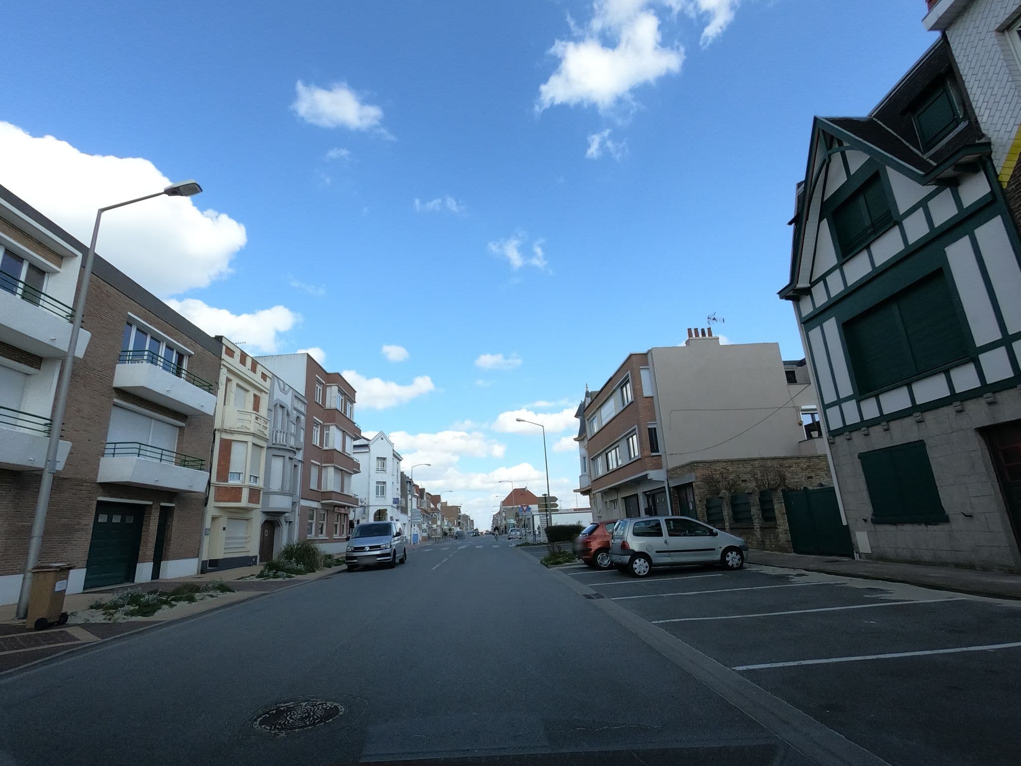 Street view near Evancy Villa les Peupliers, Bray-Dunes — © filipc (CC BY-SA · Mapillary)