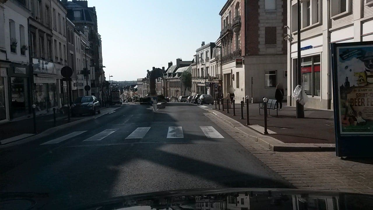 Street view near Résidence Tiers Temps, Saint-Quentin — © uwekoch (CC BY-SA · Mapillary)