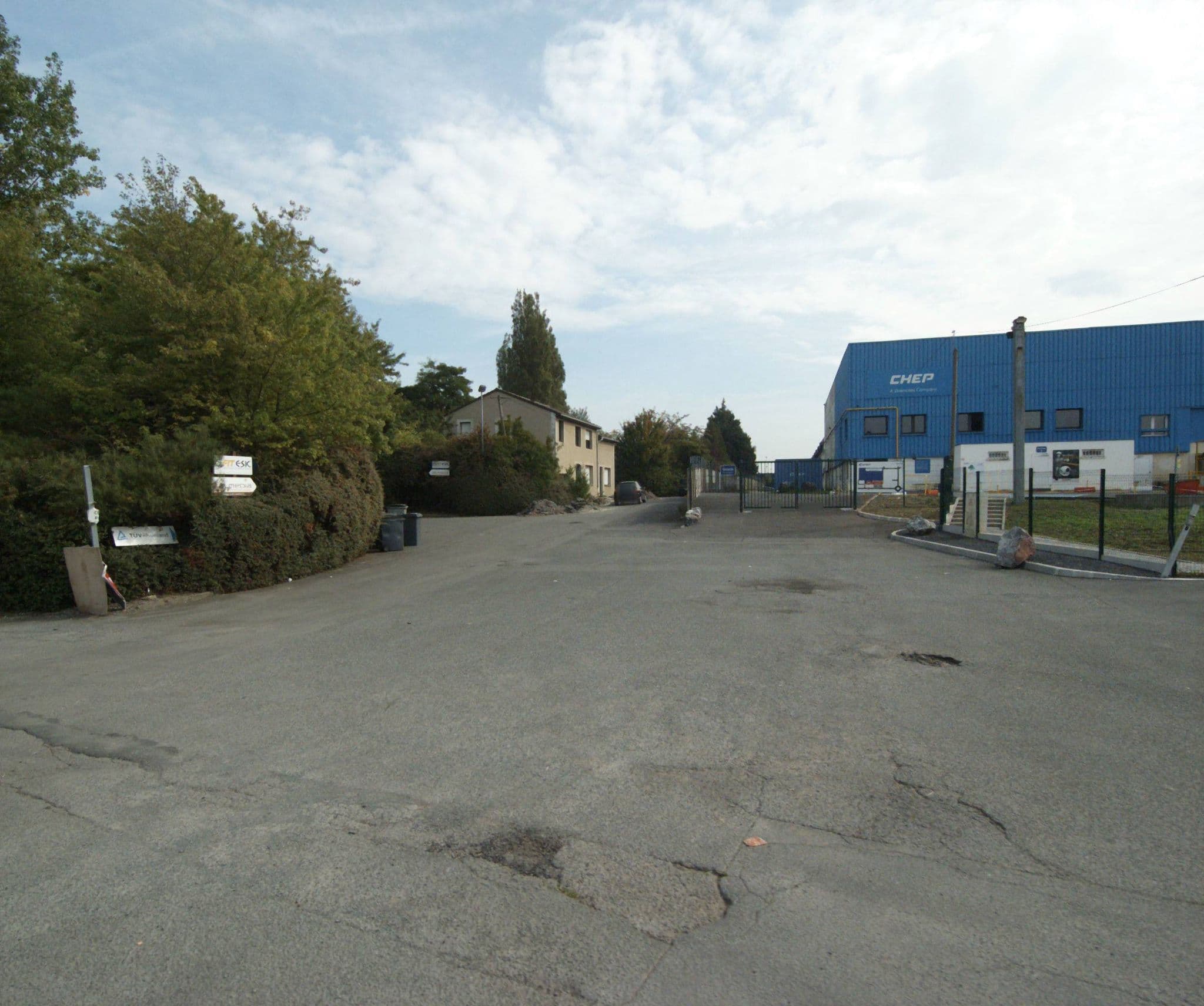 Street view near TUI STORE, Templemars — © melimmergis (CC BY-SA · Mapillary)