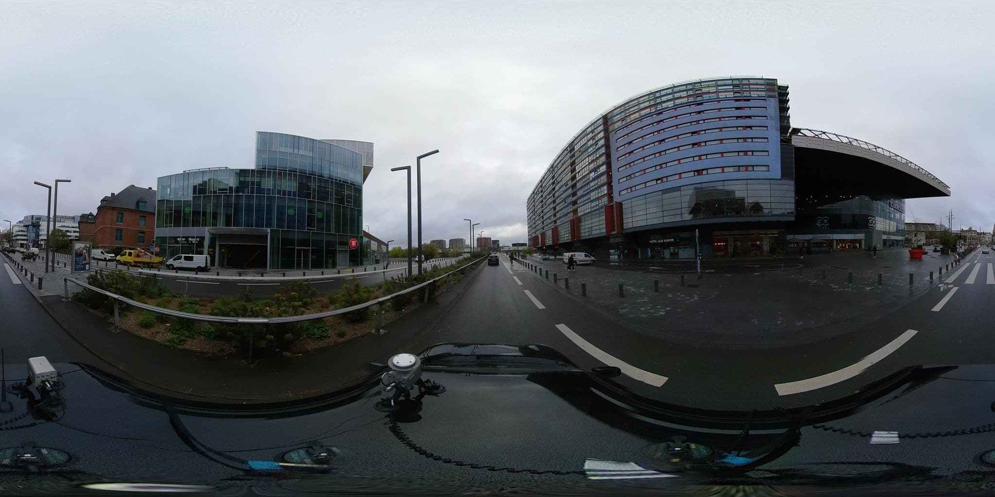 Street view near Hôtel Lille Europe, La Madeleine — © meldig (CC BY-SA · Mapillary)