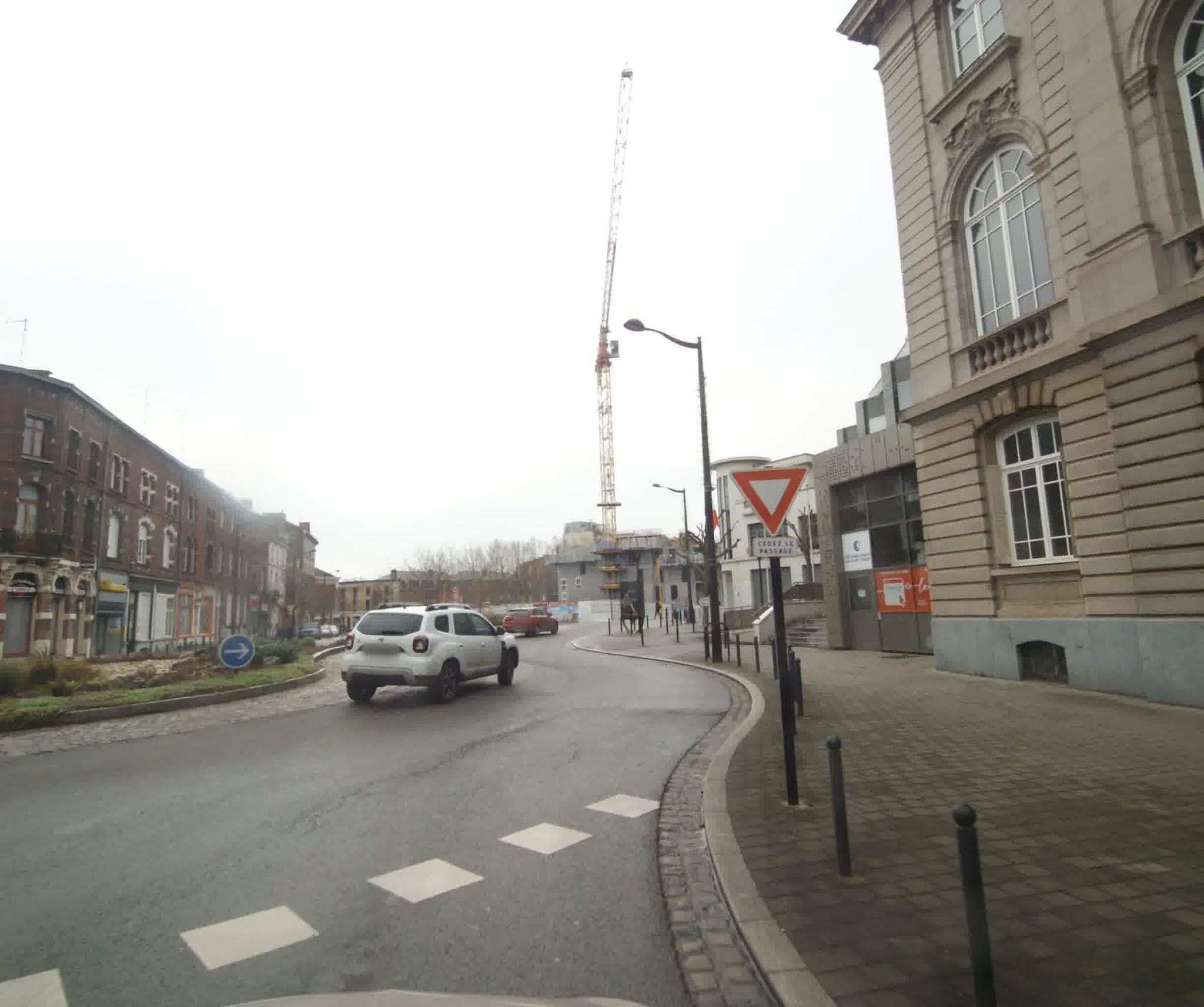 Street view near Home et Gastronomie, Valenciennes — © sogefi (CC BY-SA · Mapillary)
