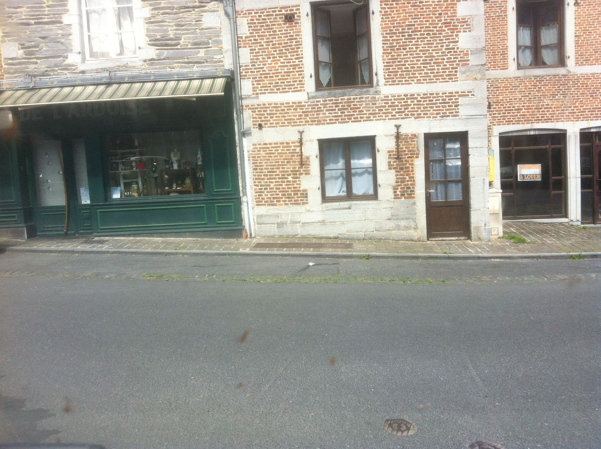 Street view near La Folie, Fumay — © raymond (CC BY-SA · Mapillary)
