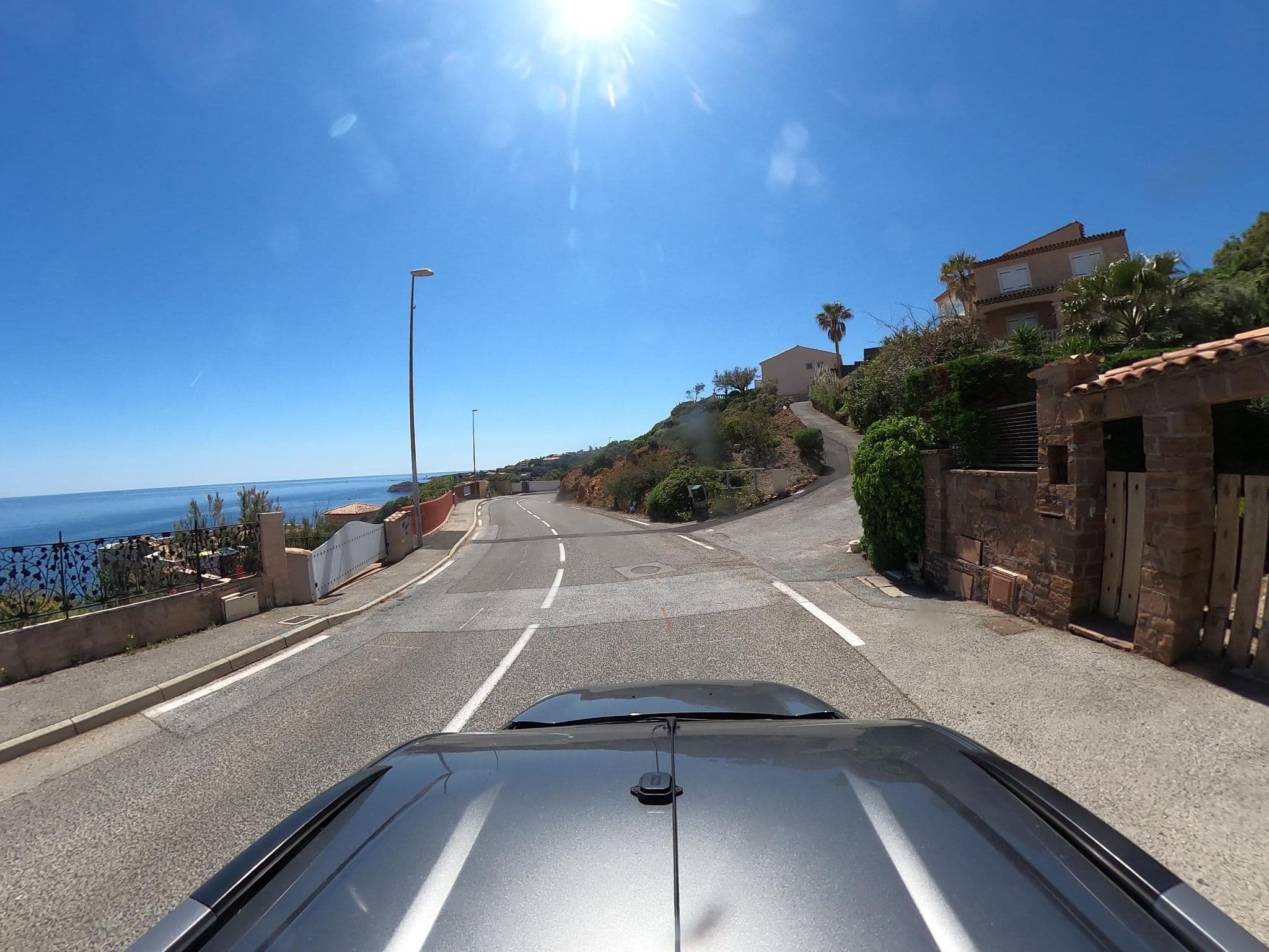 Street view near SOTO, Théoule-sur-Mer — © eric_s (CC BY-SA · Mapillary)