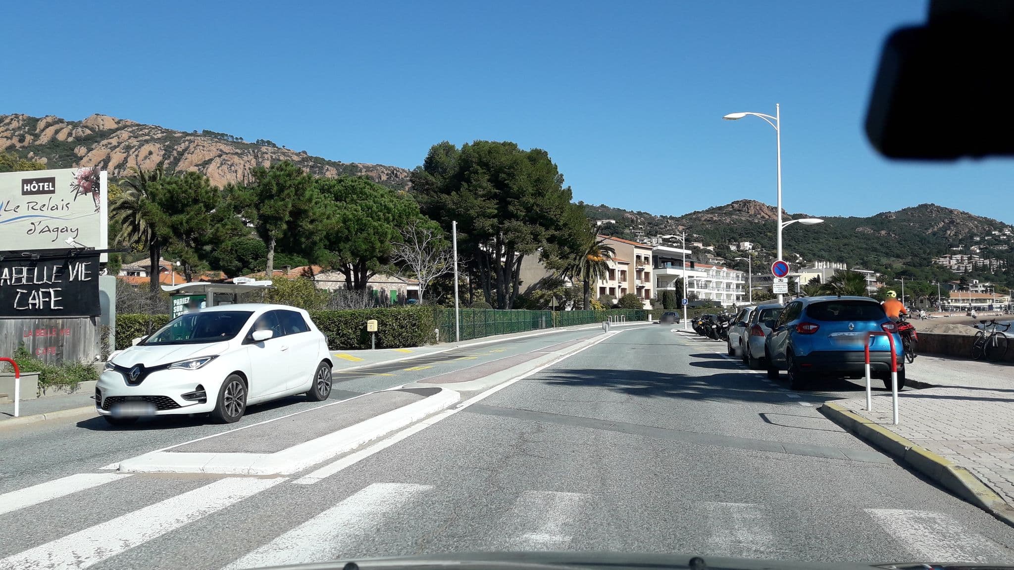 Street view near Le Relais d'Agay Hotel Saint-Raphael, Saint-Raphaël — © eric_s (CC BY-SA · Mapillary)