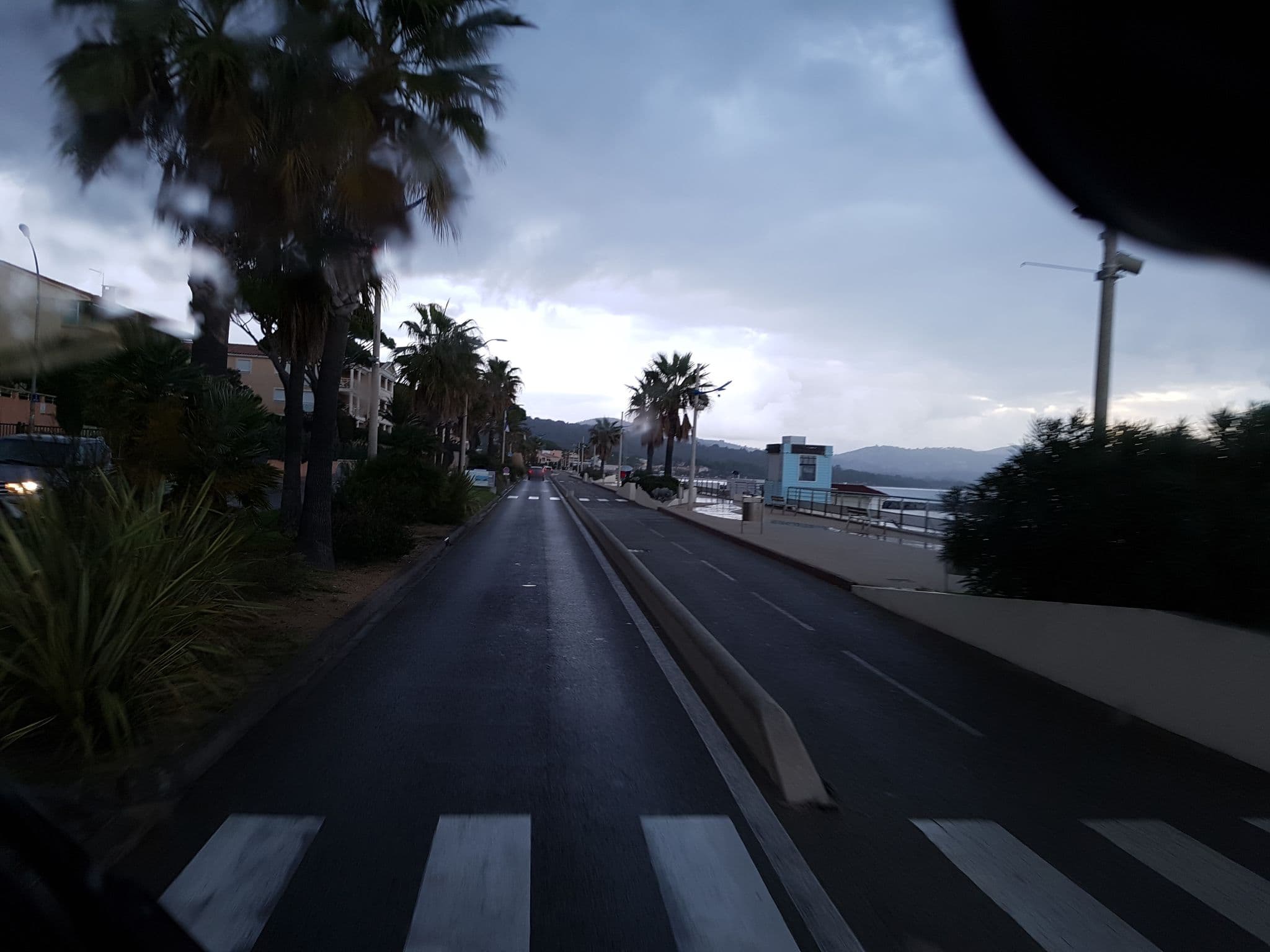 Street view near Cavalaire chez Michelle, Cavalaire-sur-Mer — © bernardvoyageur (CC BY-SA · Mapillary)
