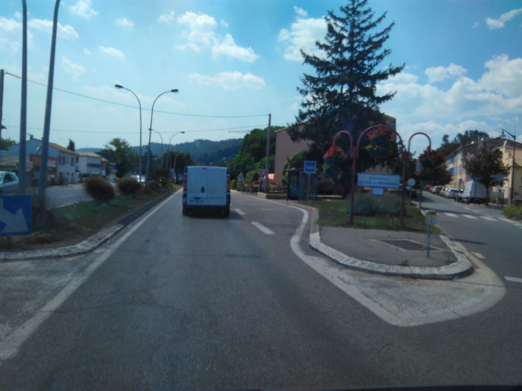 Street view near Bar Hôtel Restaurant l'Etape, Le Luc — © mknight (CC BY-SA · Mapillary)
