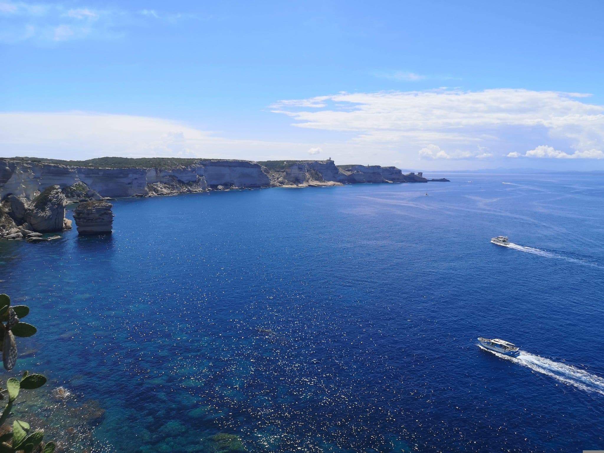 Street view near Hôtel Restaurant Colomba, Bonifacio — © moon4 (CC BY-SA · Mapillary)